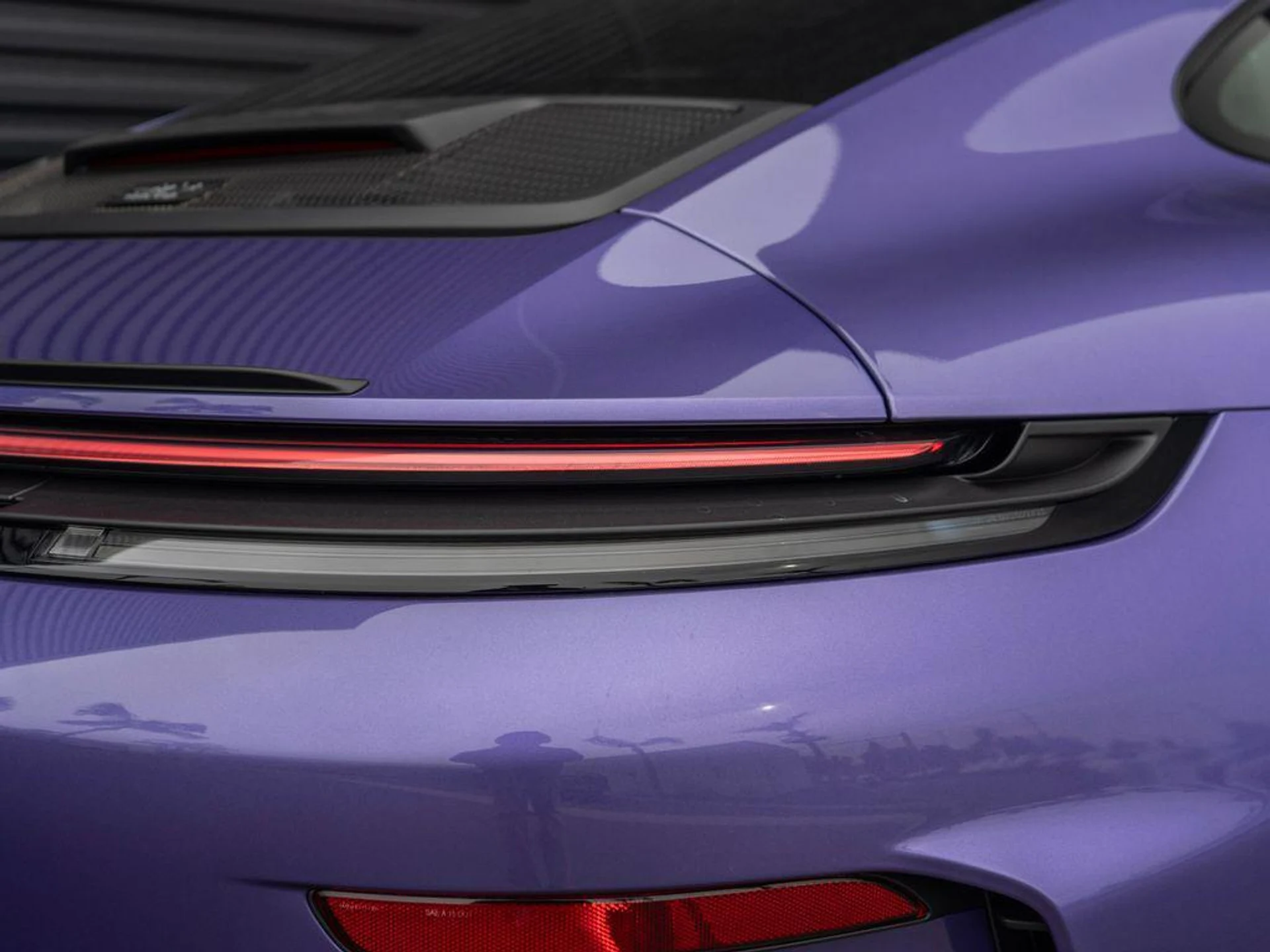 mph012_1574401189_B6anfg_Hqnxbnmonei_UVBP_5ipy_Ak_589388e9b3