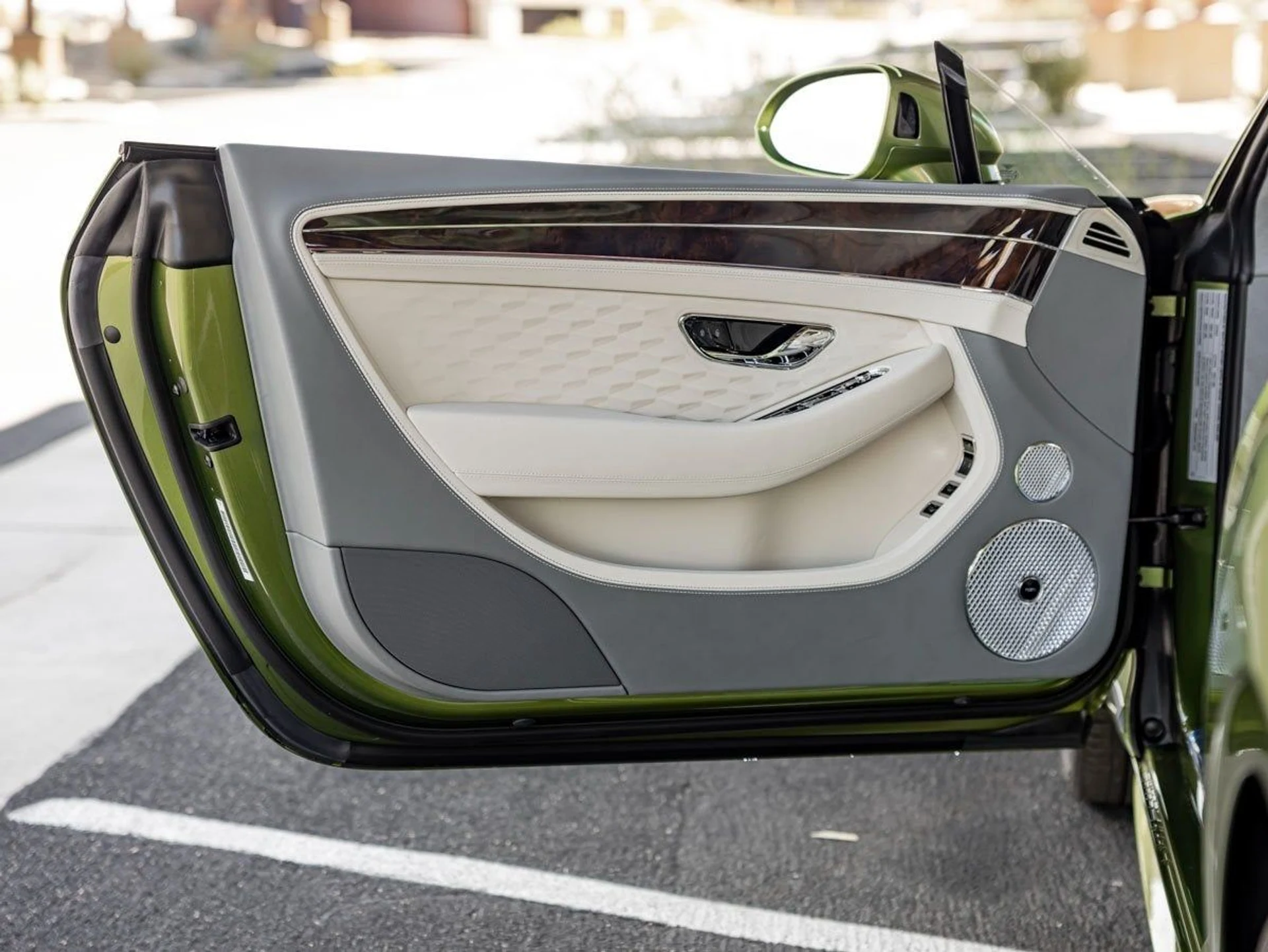 mph012_1576823535_13_a9097be68e