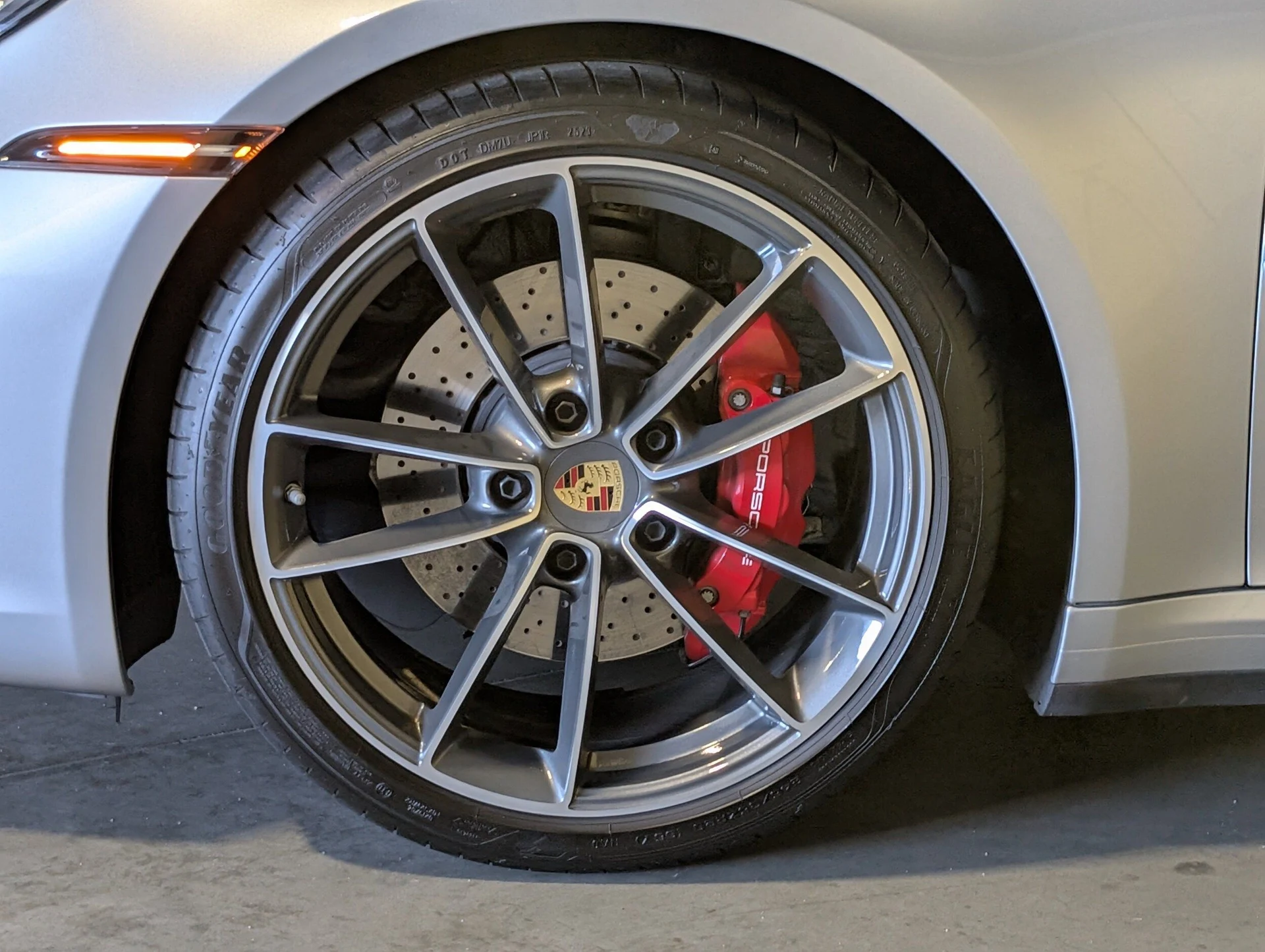 mph012_1578475006_64066fef539afb64092f5379cf77e6fbx_27e543bb81