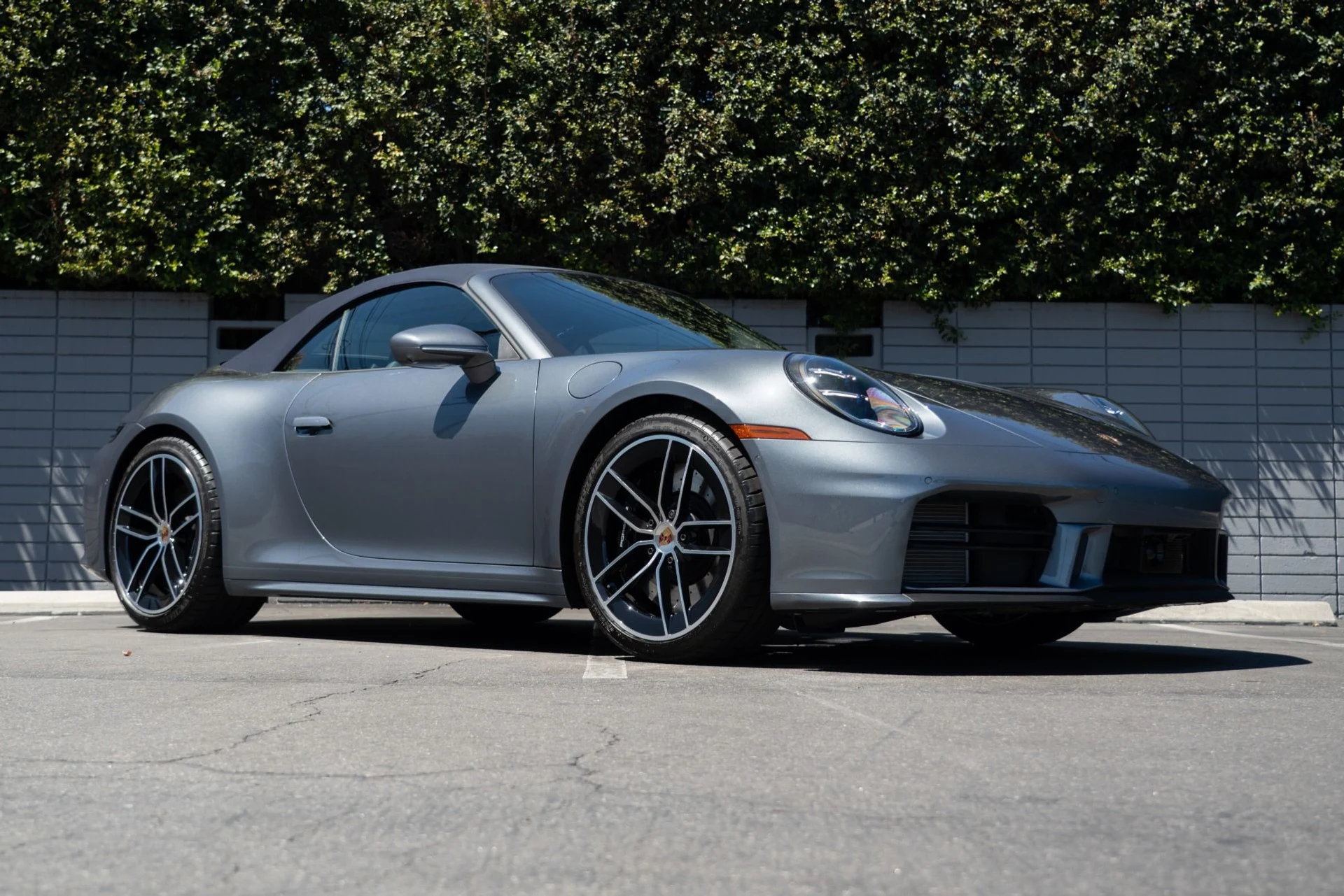 mph012_1578681320_Used_2025_Porsche_911_Carrera_S_1757361864_6cbcef82ee