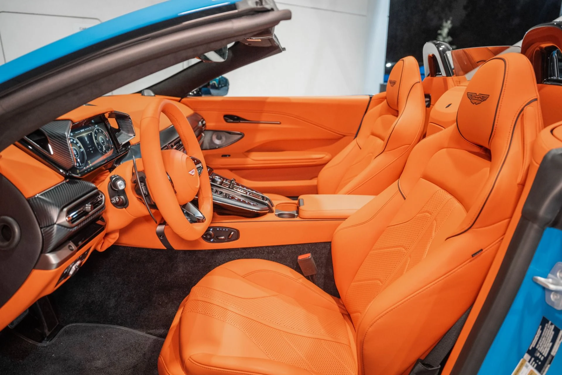 mph012_1579603617_New_2026_Aston_Martin_Vantage_Roadster_1761752064_a31dd68a29