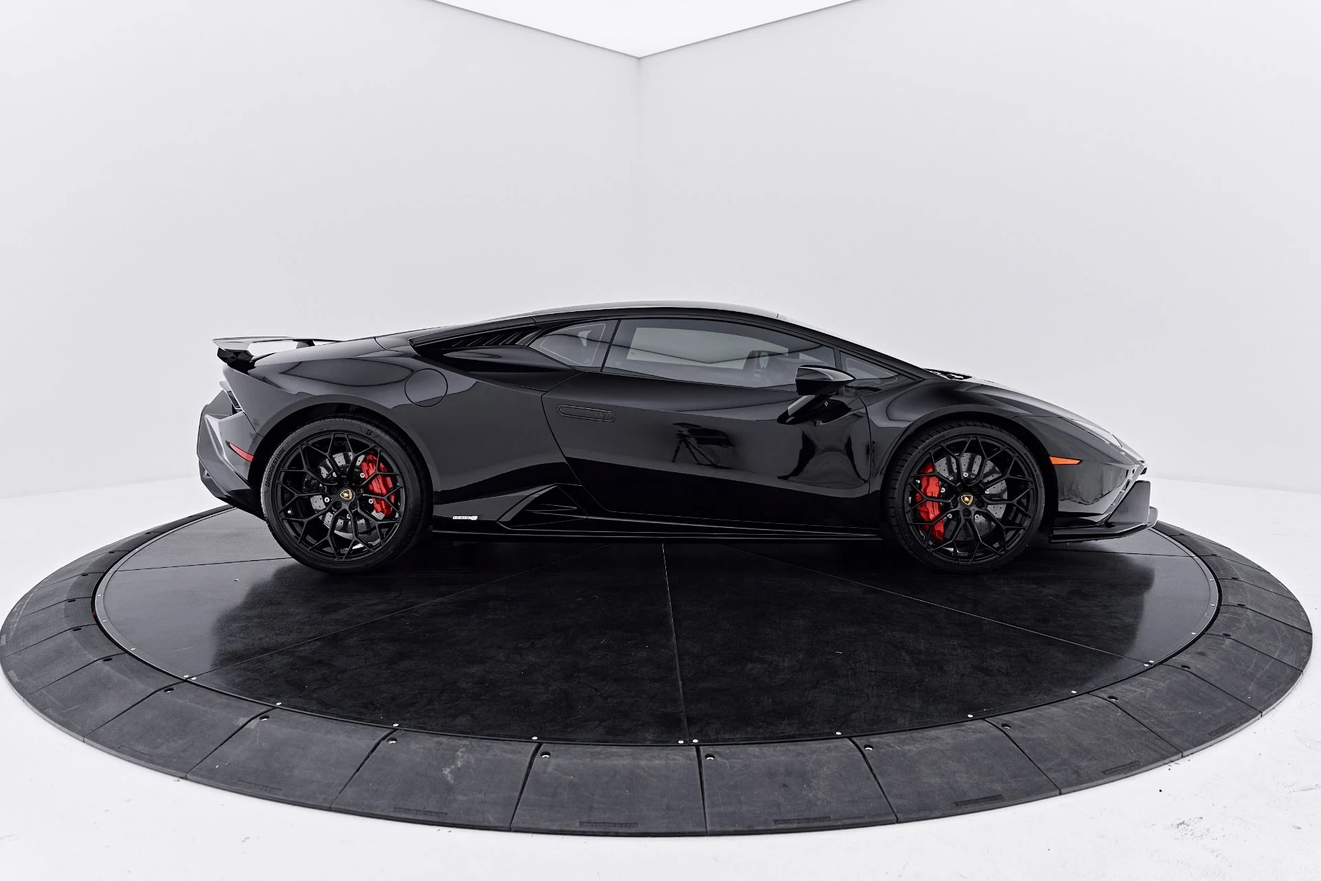 mph012_158499298_Used_2024_Lamborghini_Huracan_Tecnica_Base_1790185315_a5fe4d4ca0