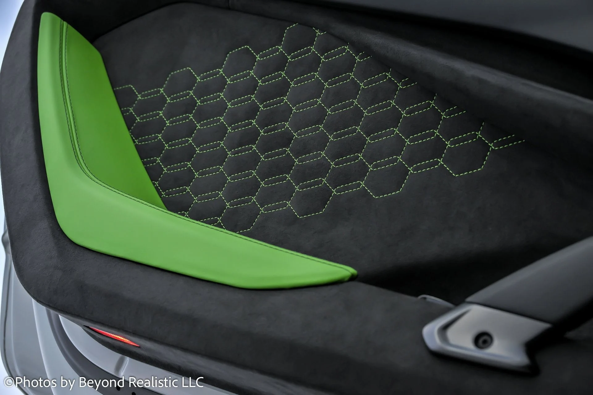 mph012_1586083133_825af920beb397863768ae587d67c581x_8b36822742