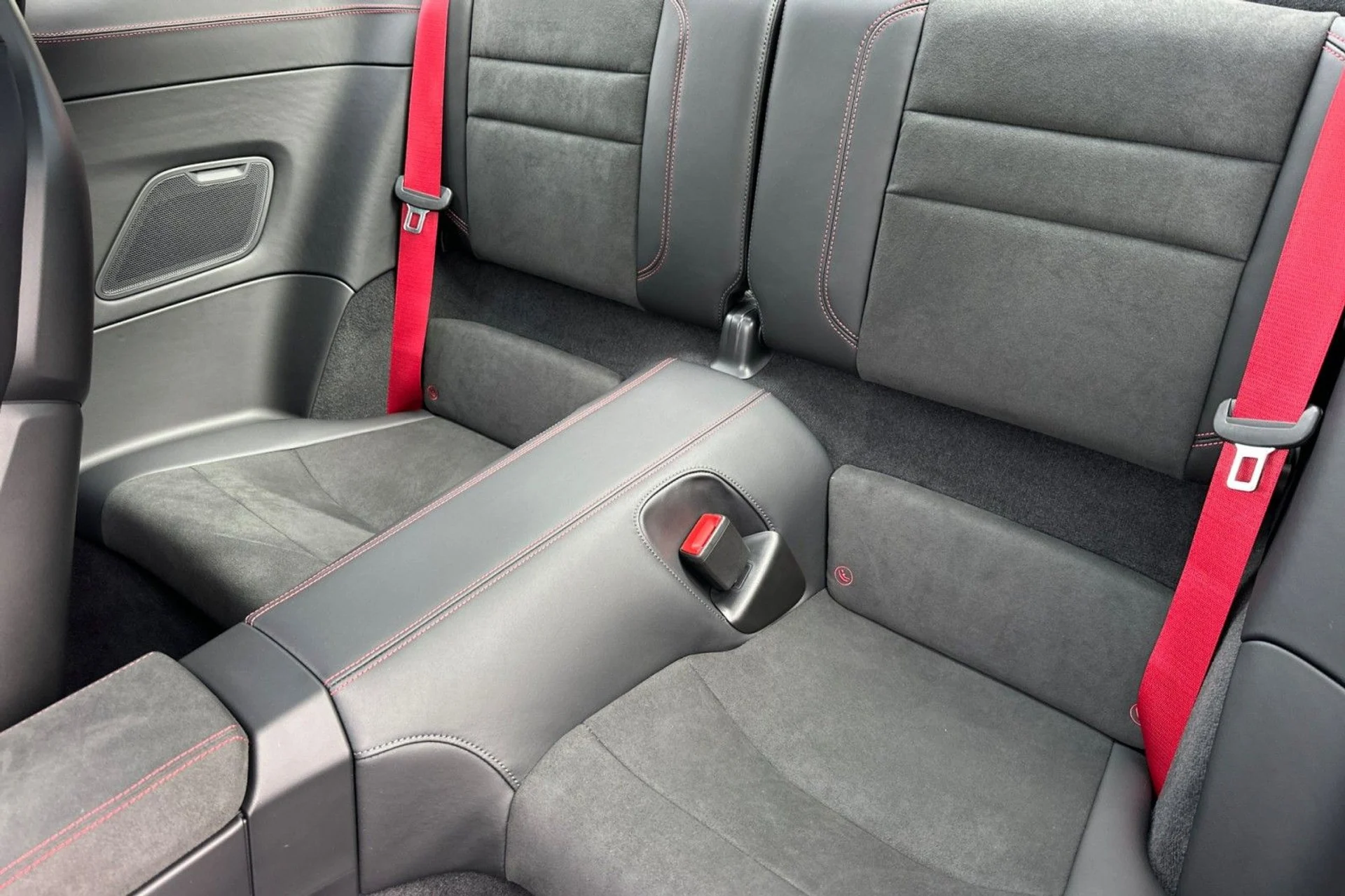 mph012_1592487144_33ece3bddb53e86f4ec71ae636e91725_d3f965ccc7