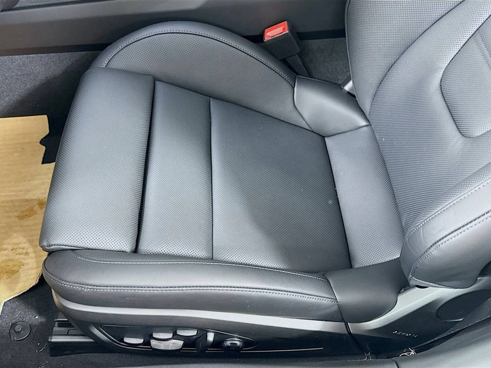 mph012_1599965587_8893ceb5aeed555e53472445850542cex_b3f2b694ba