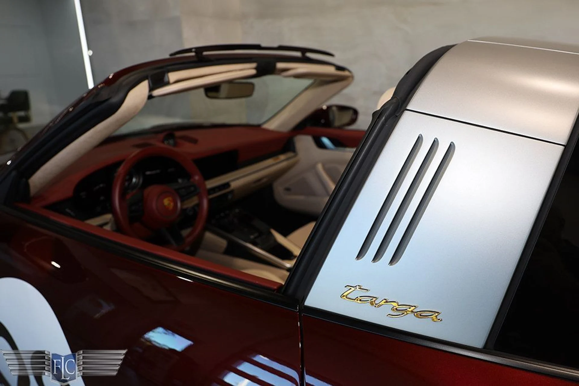 mph012_1618025409_used_2021_porsche_911_targa4sheritagedesignedition_9689_22967644_13_1024_bec5545046