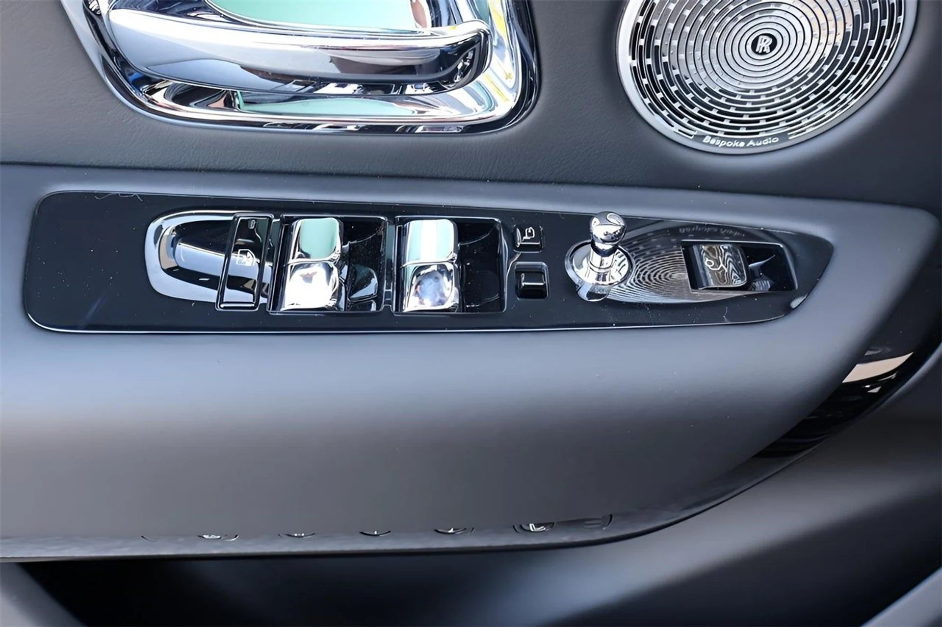 mph012_1618449204_13_c1f0634d0d