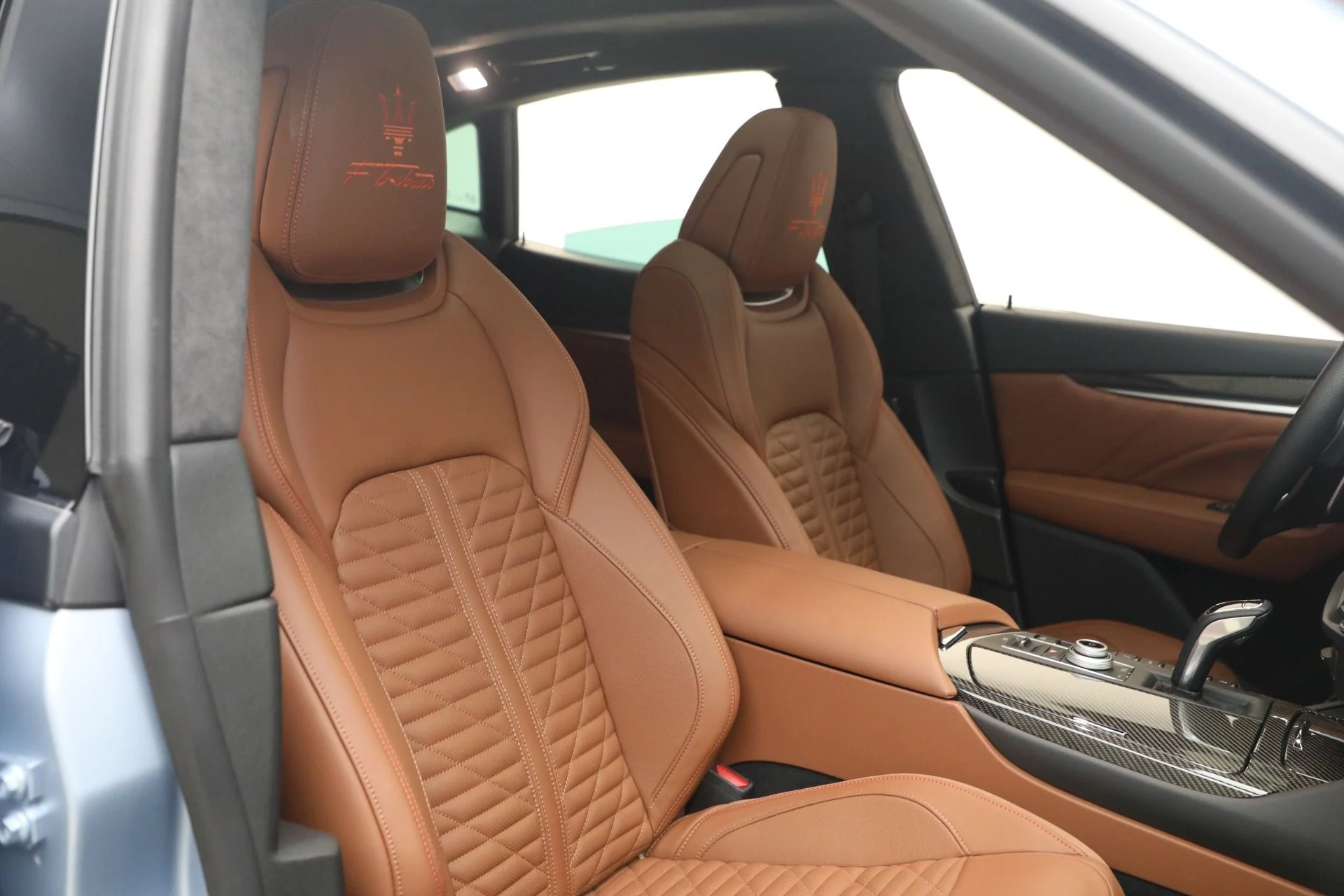 mph012_1624694185_Used_2023_Maserati_Levante_F_Tributo_1764365135_4fdb7ee3f3