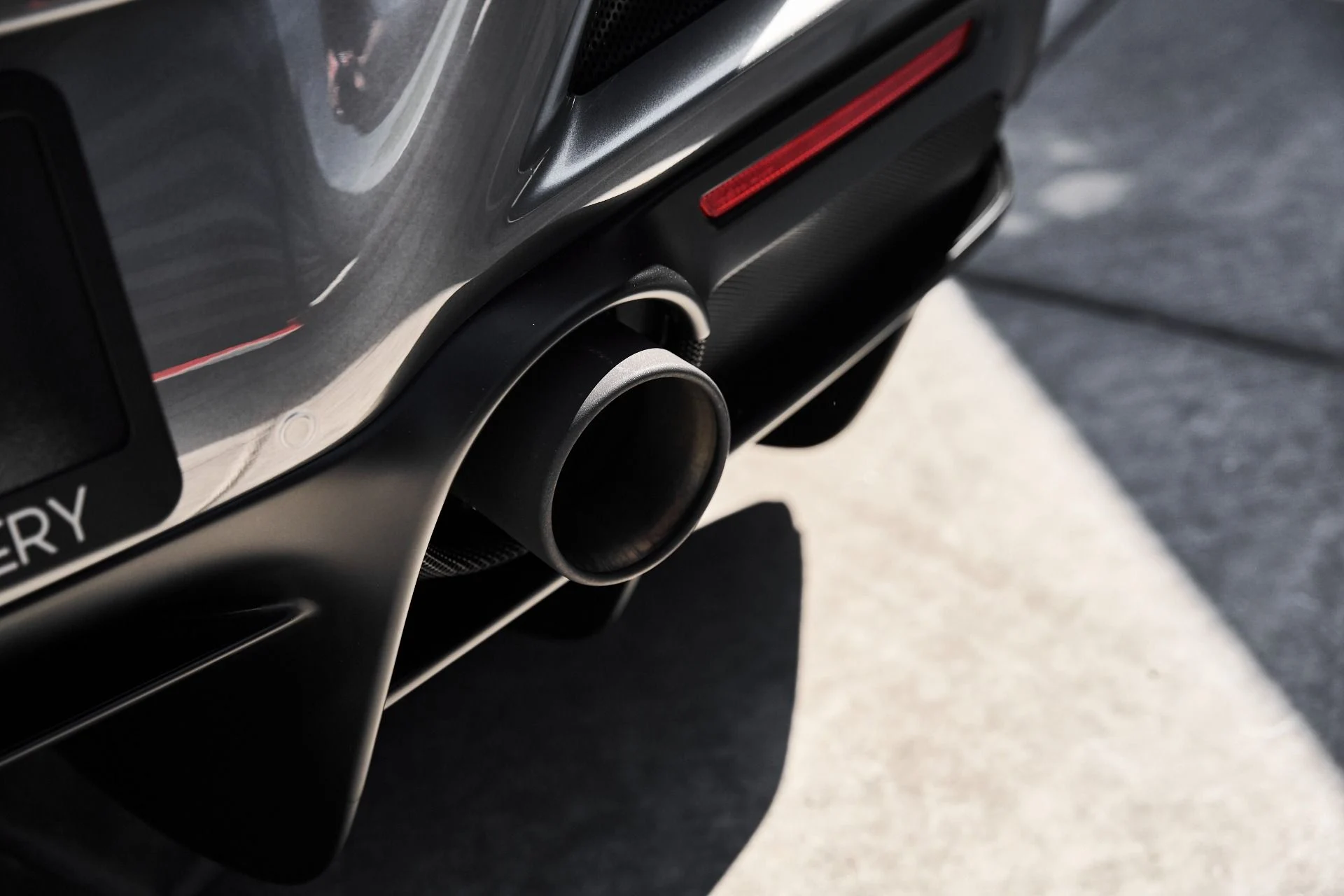 mph012_1625106629_Used_2020_Ferrari_F8_Tributo_Base_1774546105_9771a78481