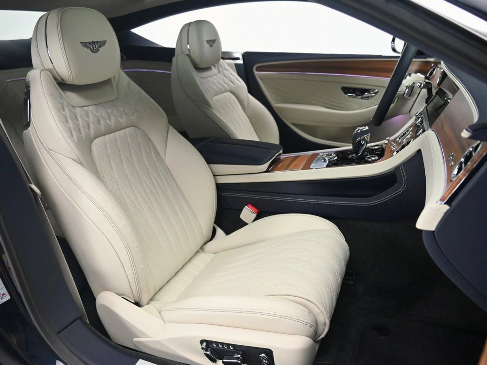 mph012_1631480636_86b719feb4c3bfeccfd494d9f27936ad_f5bc23e55d