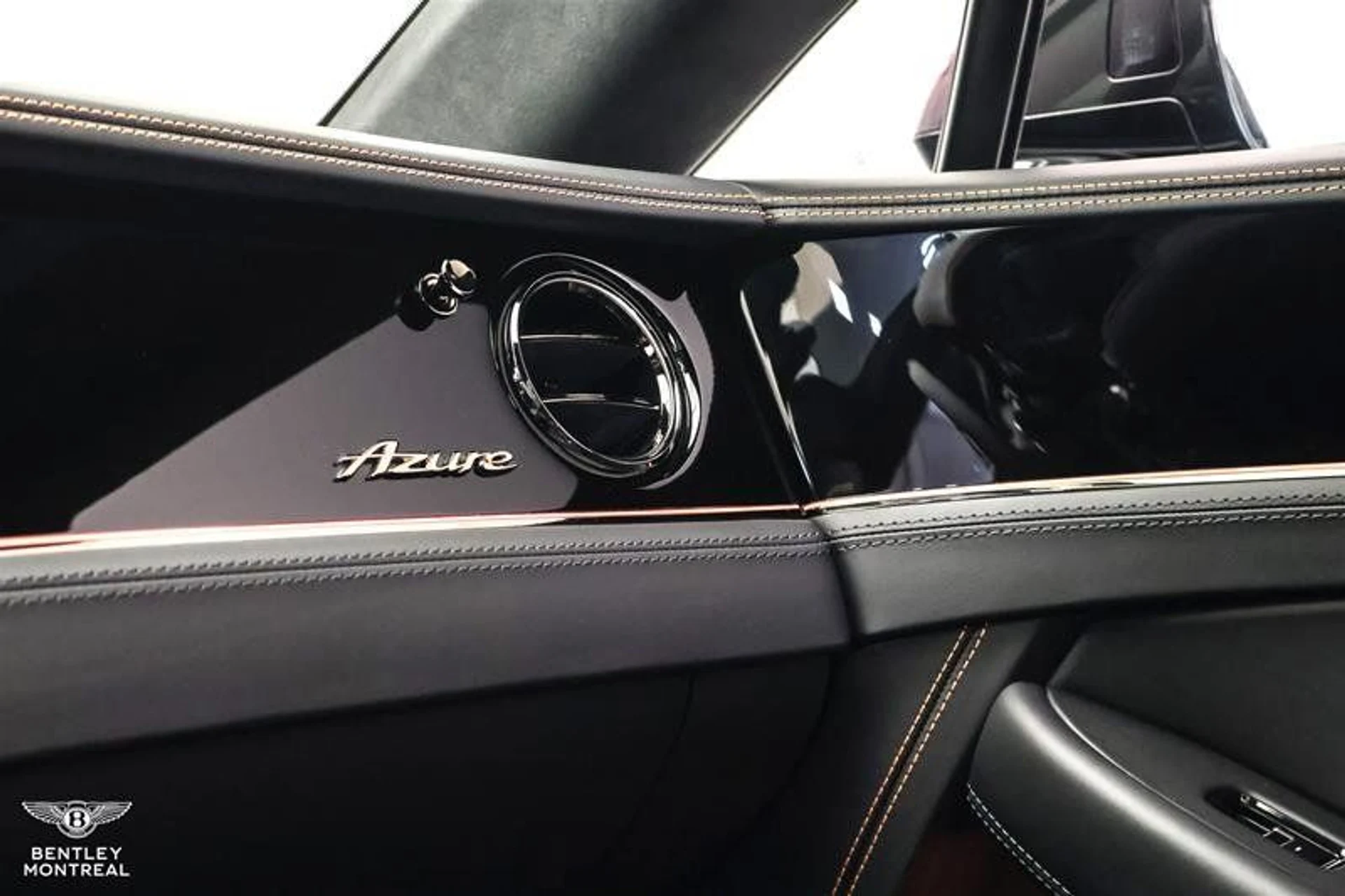 mph012_1636742524_37524112_00327_11344618_1559296302_73a631b572