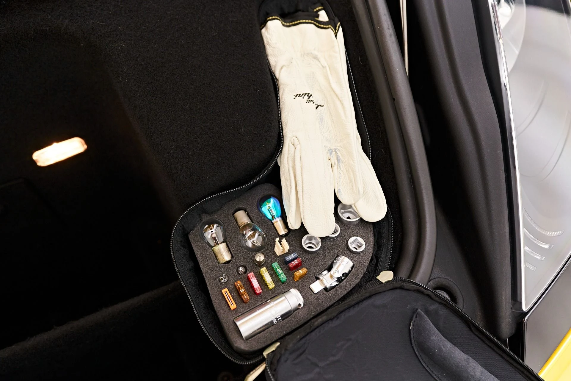 mph012_1649696255_Used_2005_Lamborghini_Gallardo_1703127301_1168c8d844