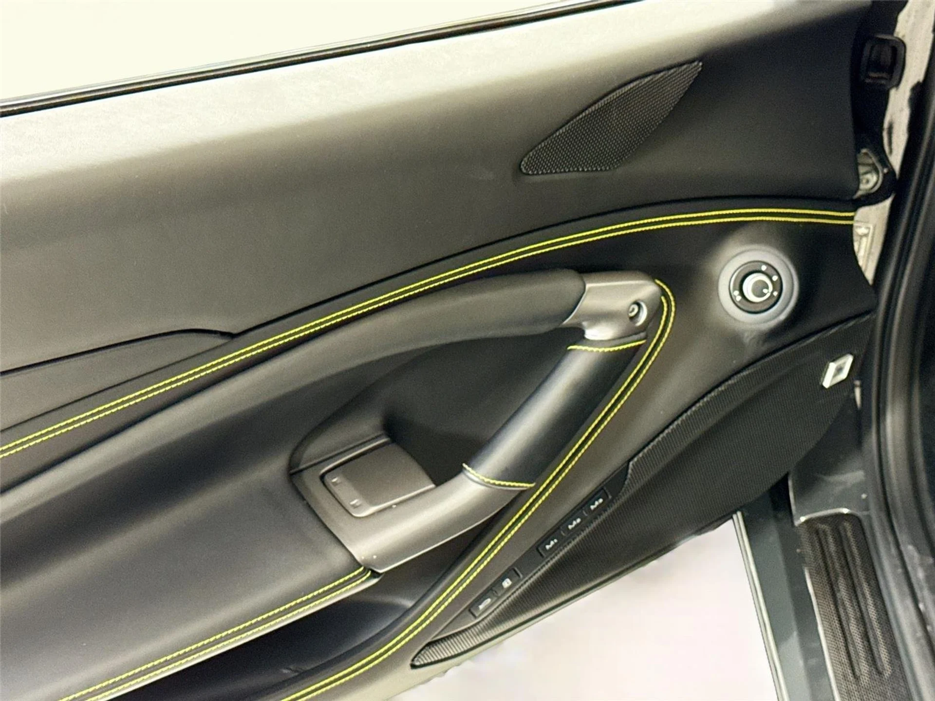 mph012_1650489110_c6de2c56bd540f322eb9a77a55bd2338_17c2d191d5