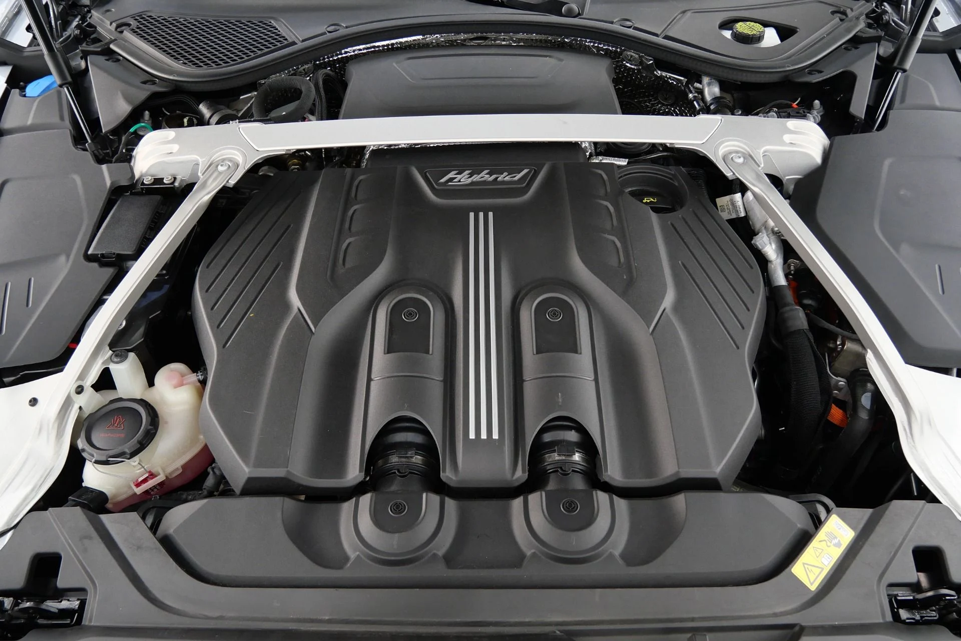 mph012_1651756143_Used_2022_Bentley_Flying_Spur_Hybrid_Odyssean_Edition_266_K_MSRP_Sustainable_Interior_Trim_1770409393_8121e7175f