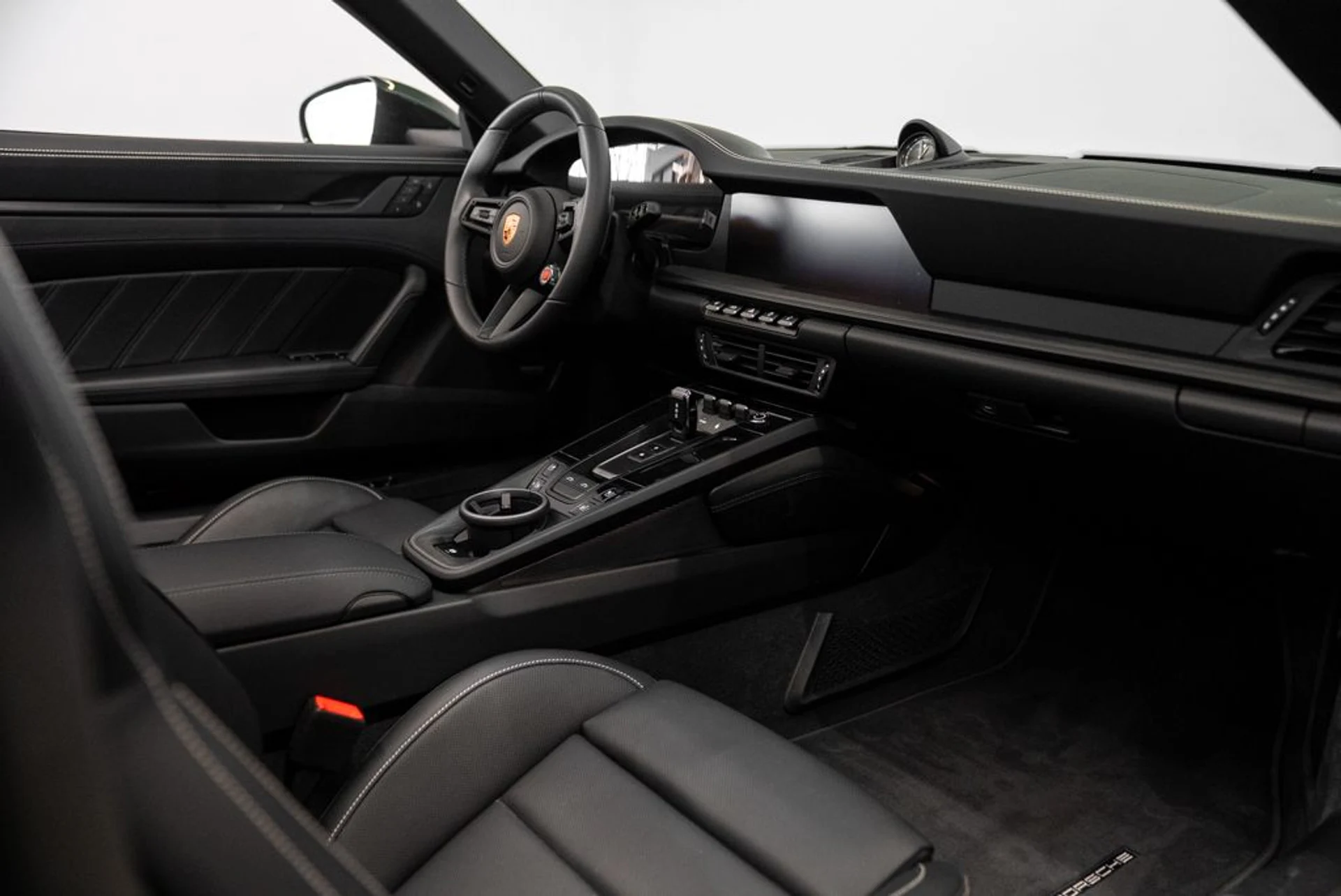 mph012_1655941051_porsche_911_2026_jpg_v_1783105410_0810b3f24d