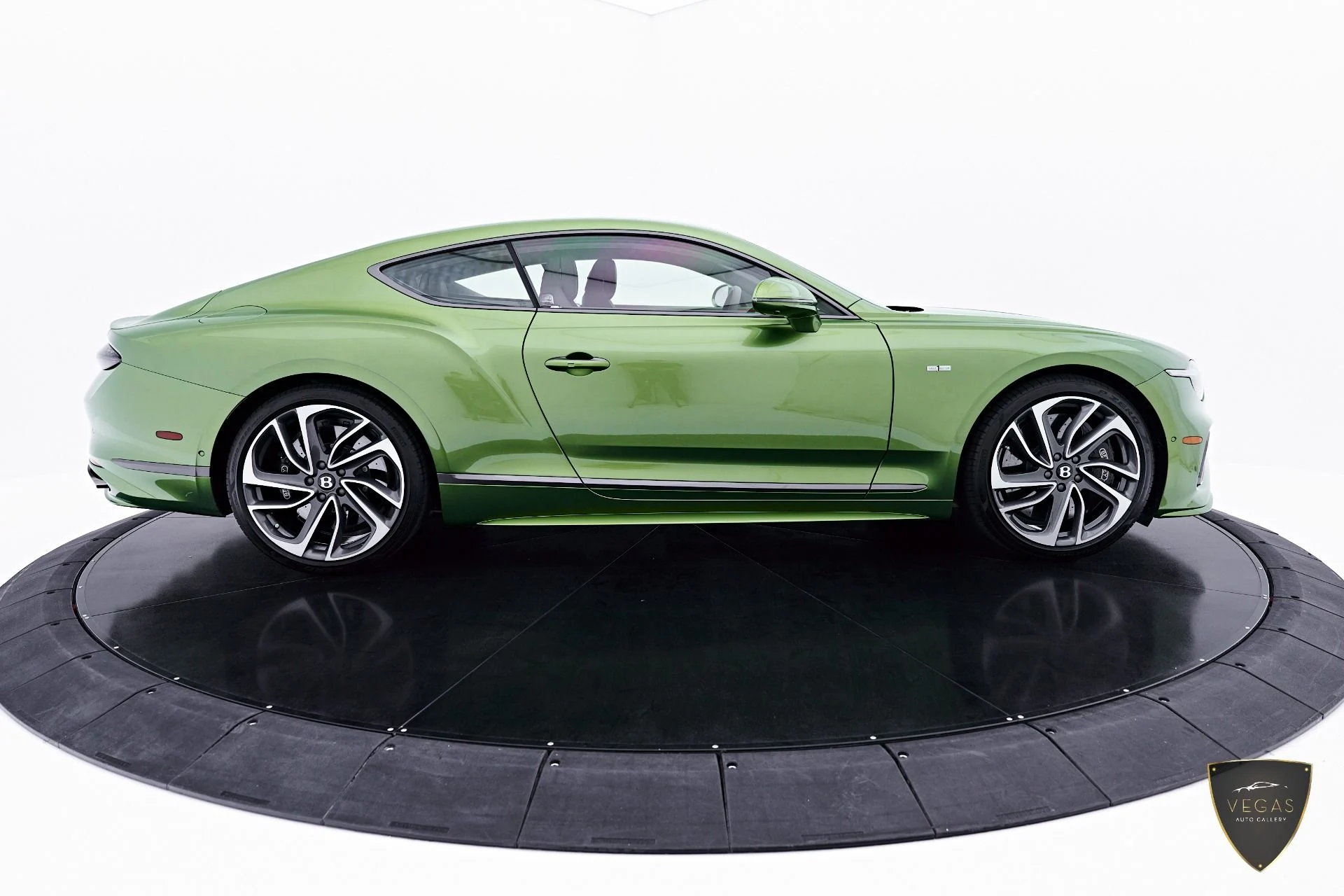 mph012_1667441329_Used_2025_Bentley_Continental_GT_Speed_1782522174_491a47e098