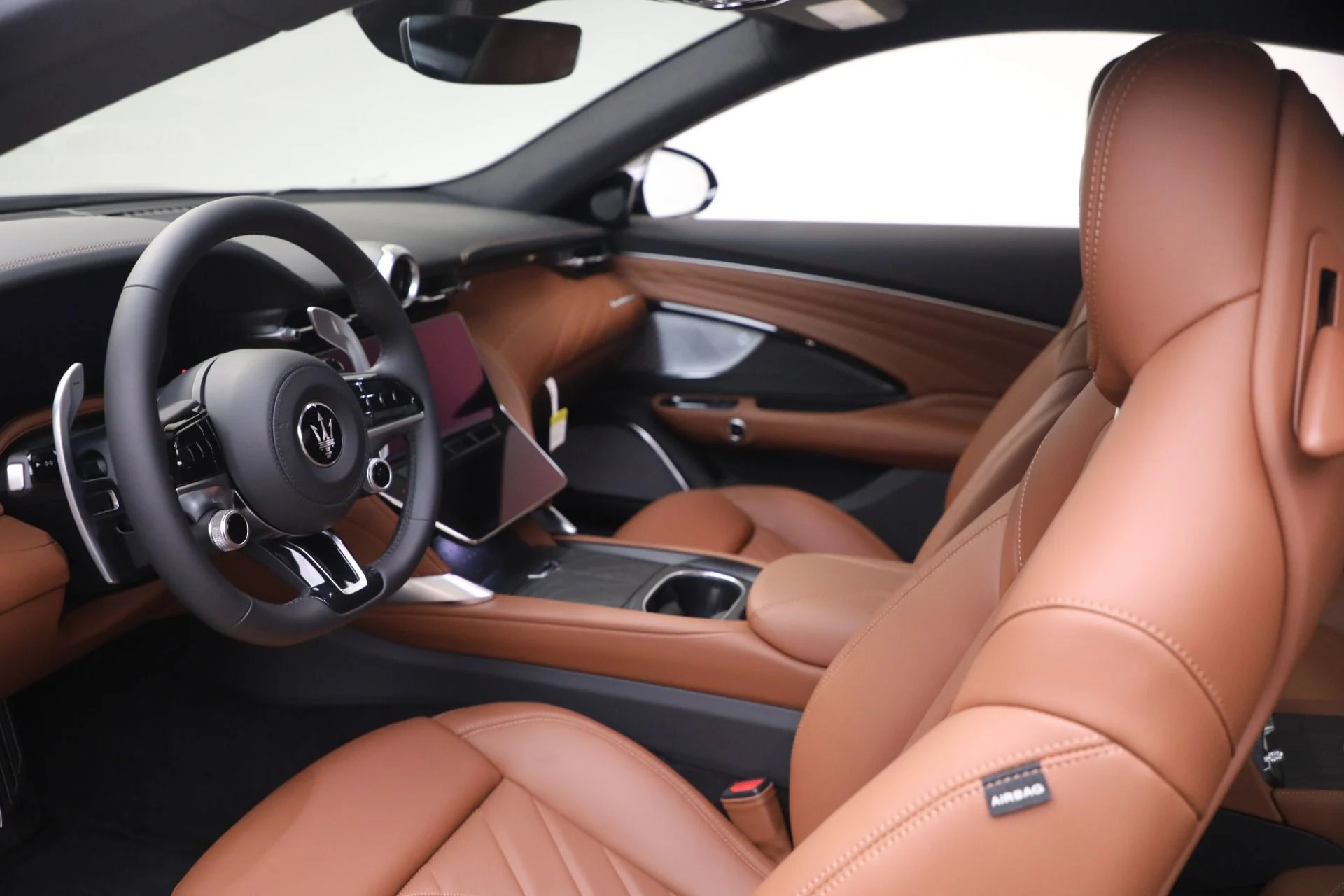 mph012_166919696_New_2026_Maserati_Gran_Turismo_1765985374_903f677708