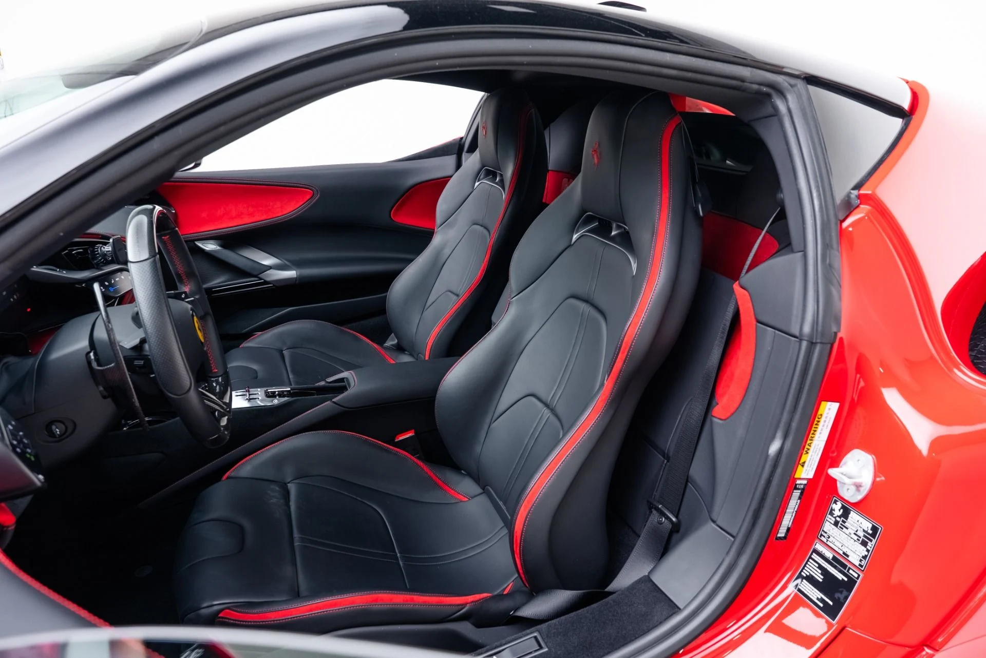 mph012_1680565660_Used_2023_Ferrari_SF_90_Stradale_1773856077_c167dc940a