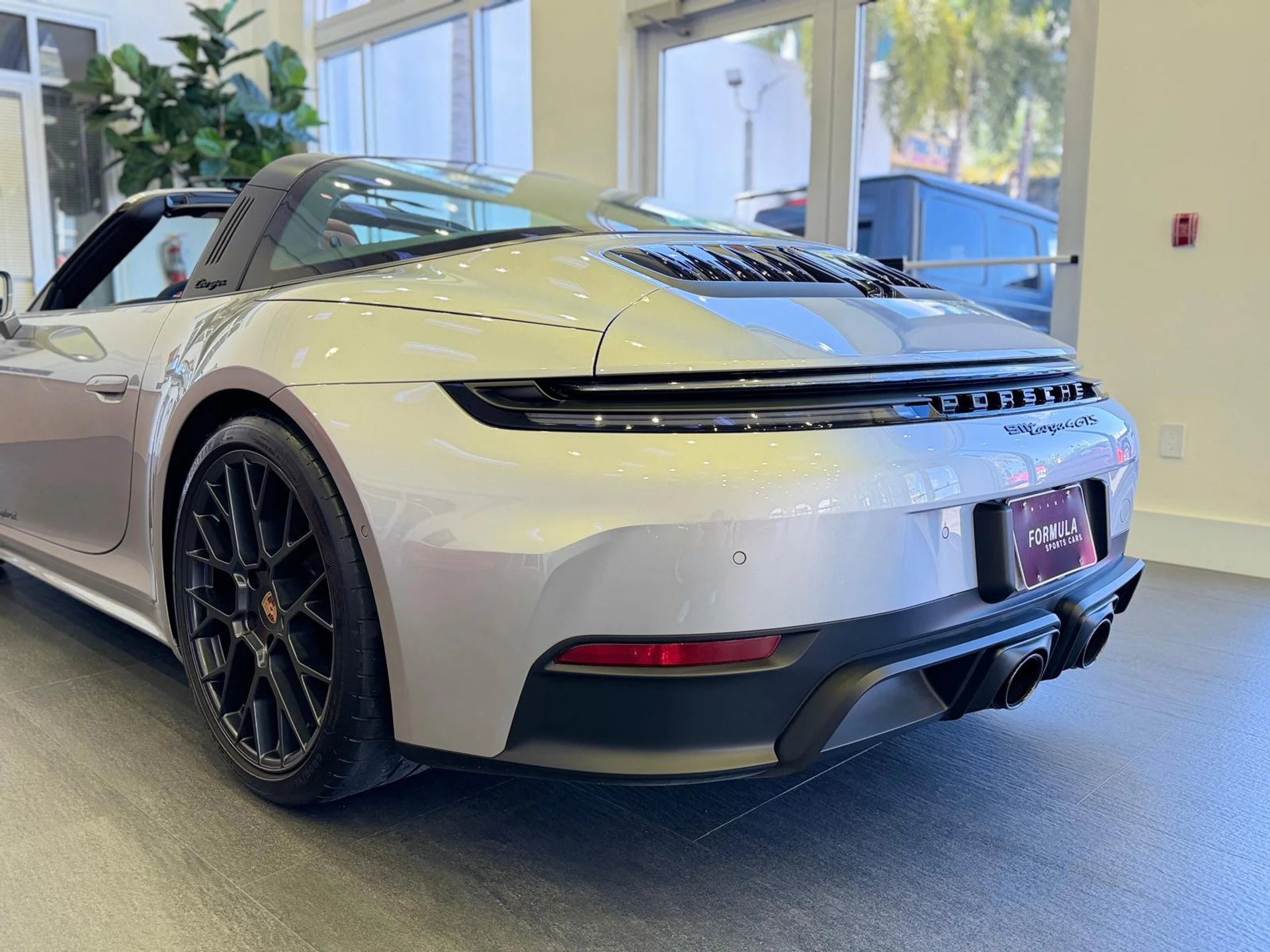 mph012_1682031361_Whats_App_Image_2026_03_25_at_10_02_38_AM_41_4ae5ac2766