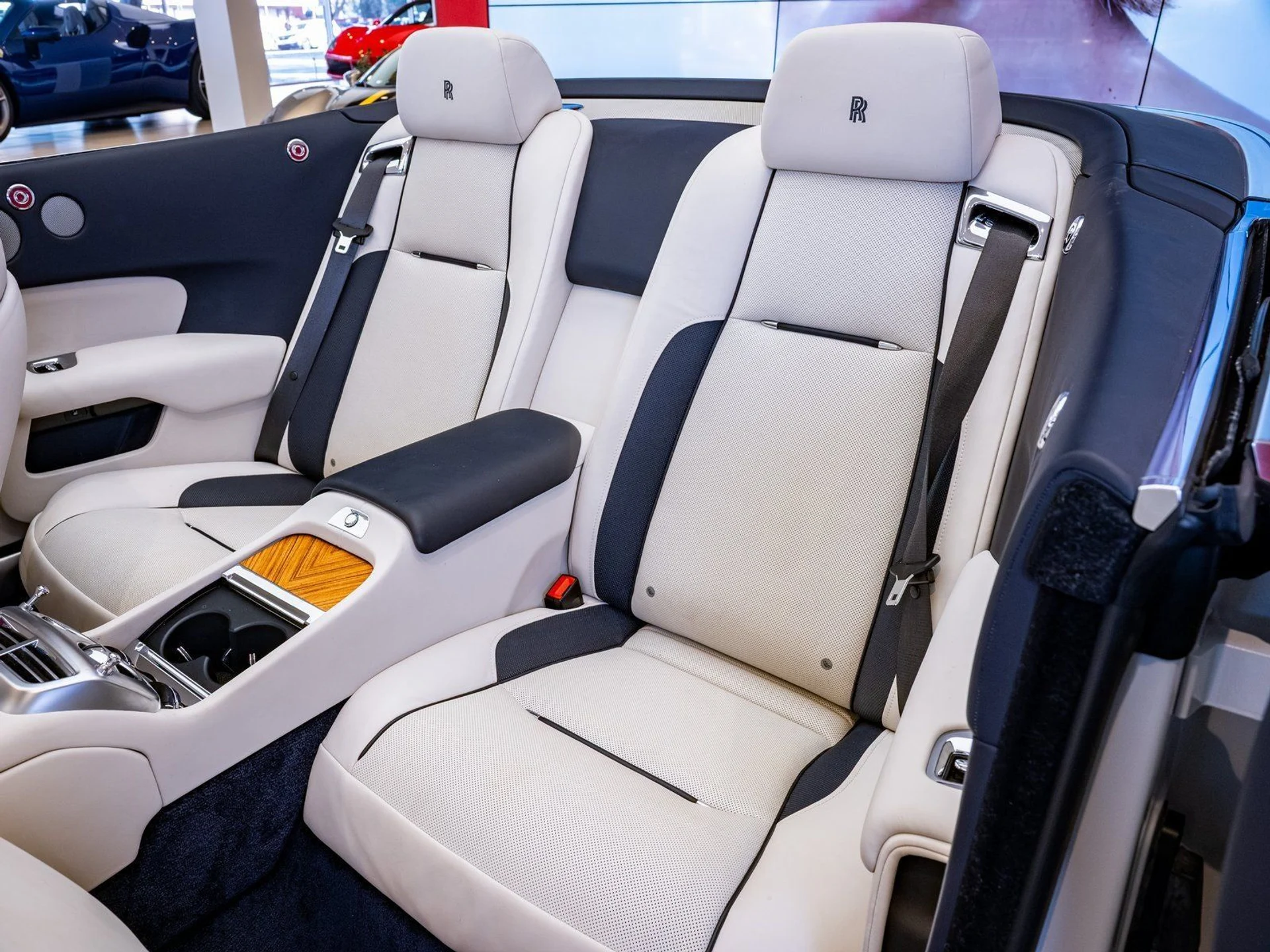 mph012_1712595527_13_81c0b8e255