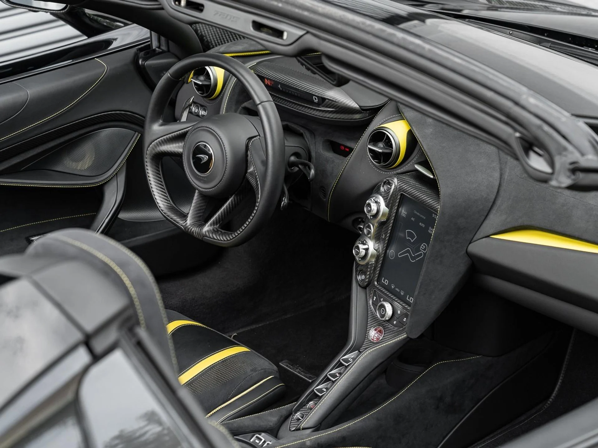 mph012_1715067225_Used_2022_Mc_Laren_720_S_1759766813_0aa92e163b