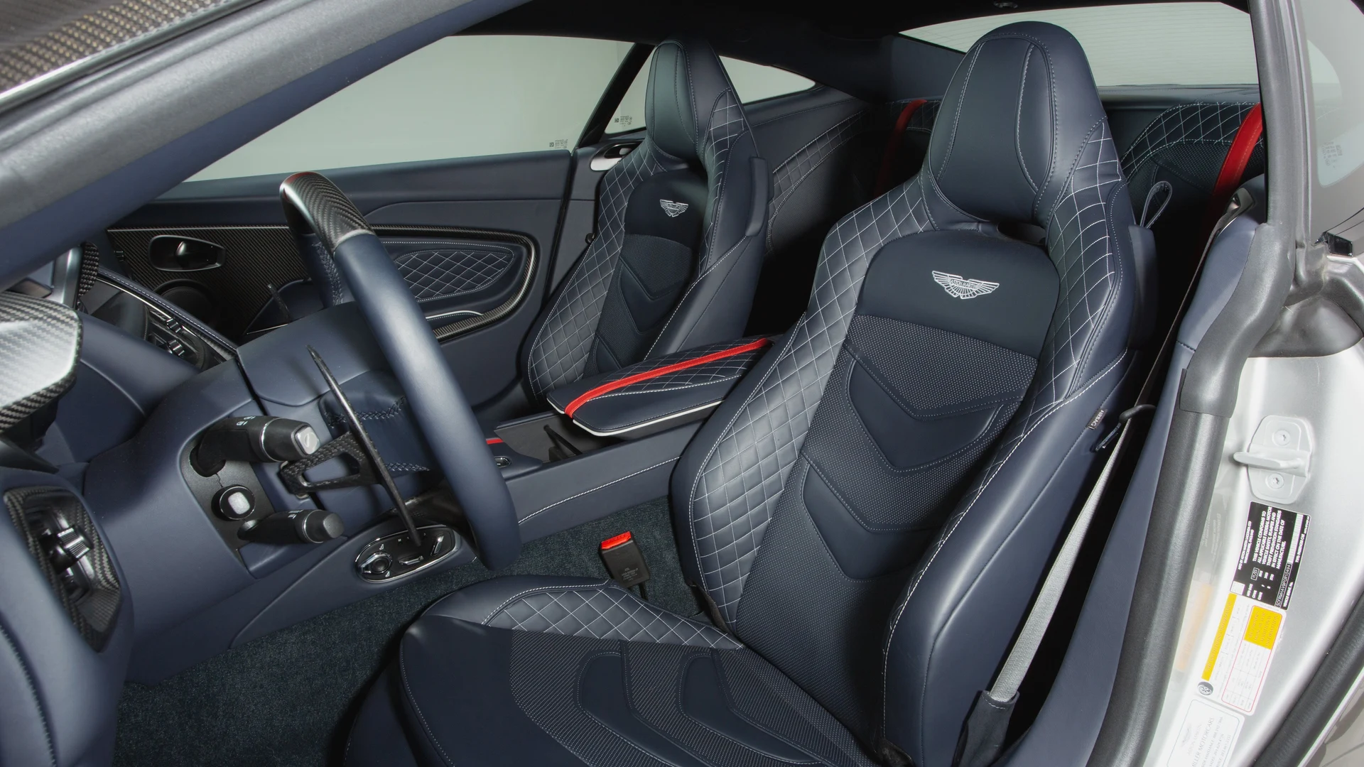 mph012_1716924135_5d8366e7e0b84c2793d35152efd7aab4_2228c8e2d8