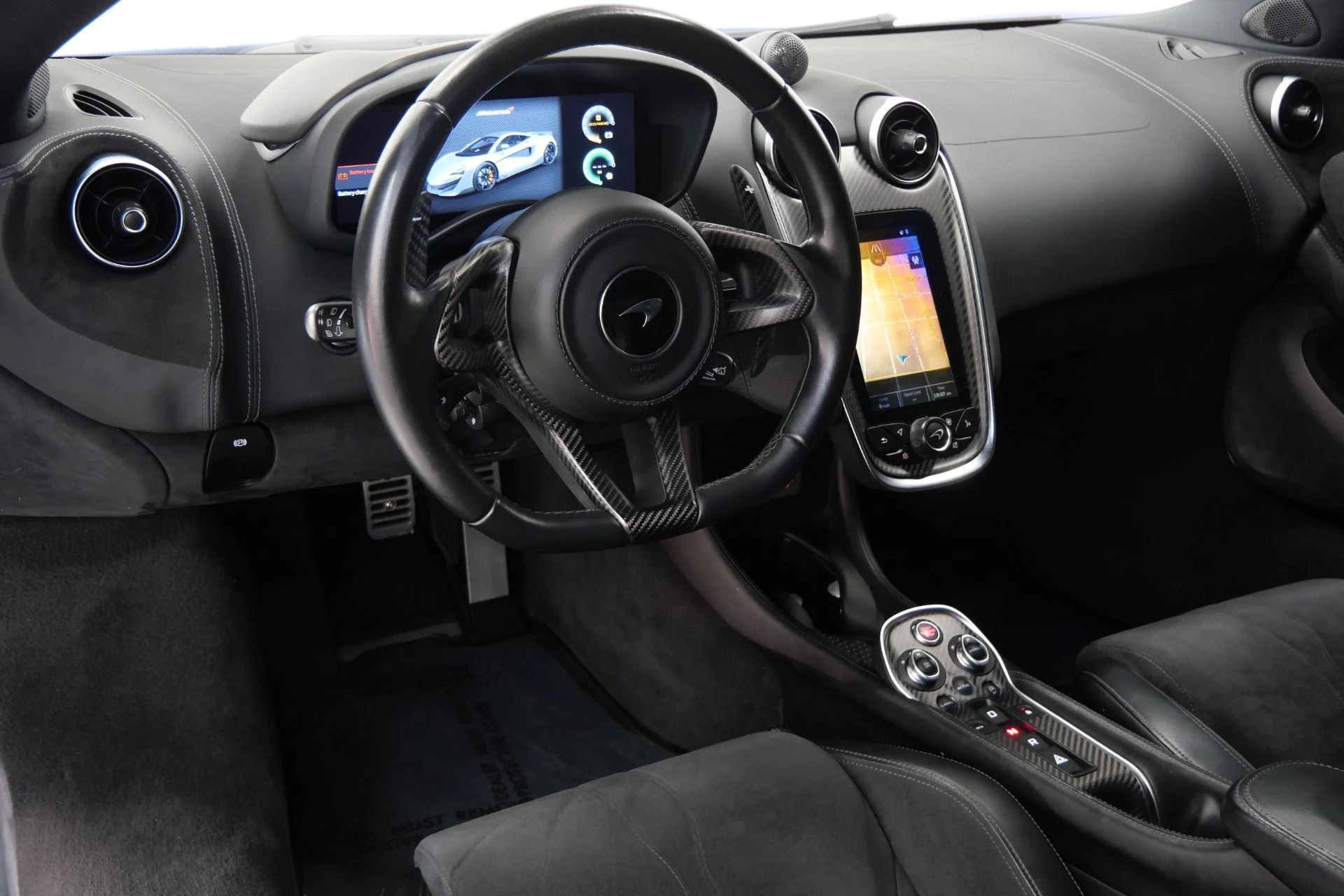 mph012_1717740885_Used_2019_Mc_Laren_600_LT_Carbon_Packs_1_and_2_Bowers_and_Wilkins_Audio_Ultra_Lightweight_Wheels_1767975670_587c28dd01