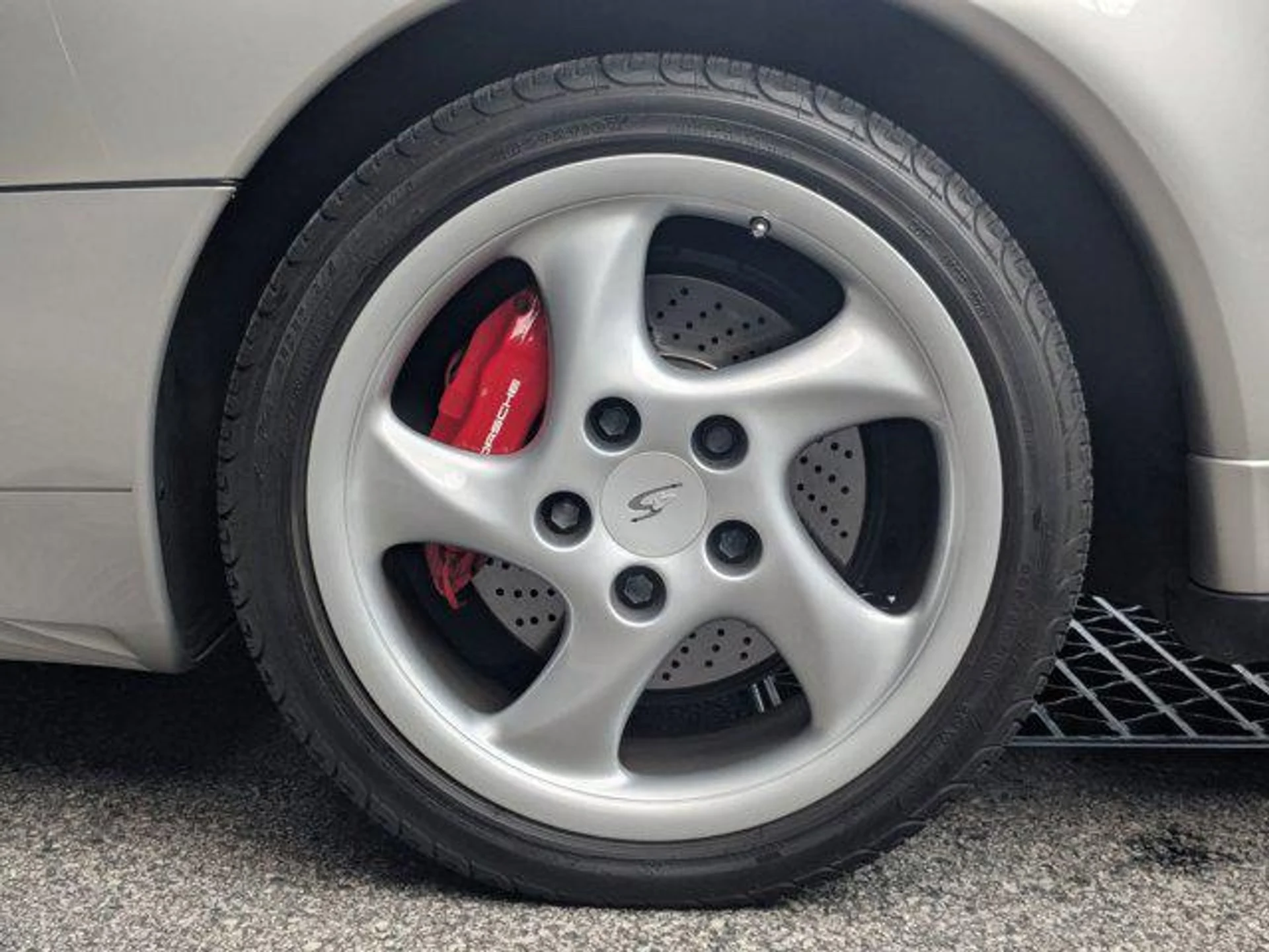 mph012_1717978369_f_P_Vp_7_Xdu_NQ_Xp_F0_Poa_IP_Ew_av_QQ_d17f95bb58