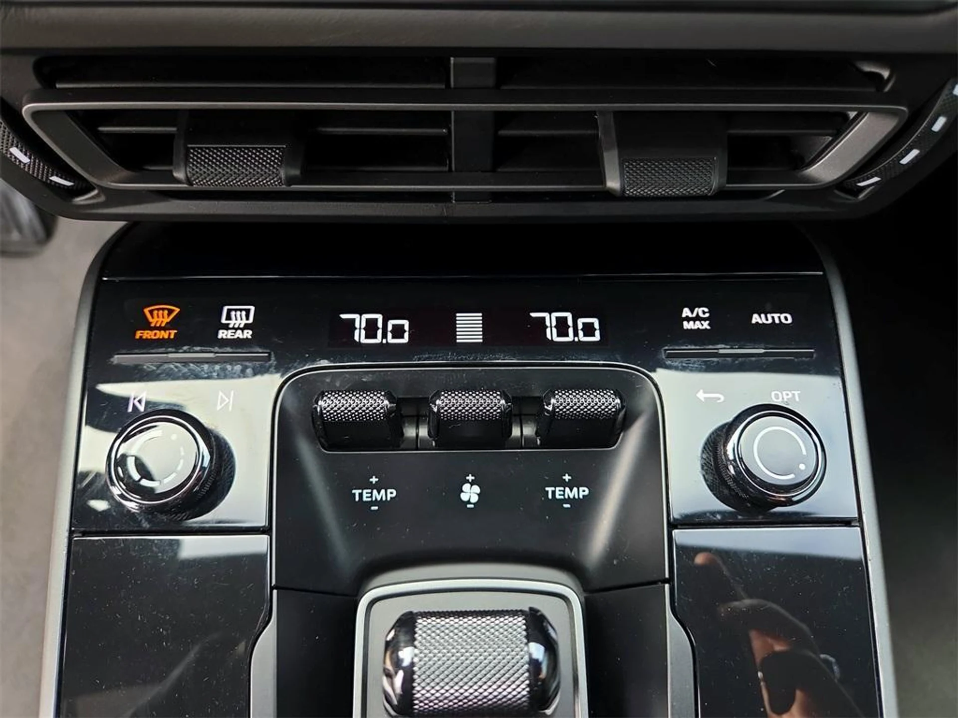 mph012_1718304711_Of7_Ju7_D_Rd2_C8_D_Kc9k2_CO_Jlca8p_E_9a8b1e8060