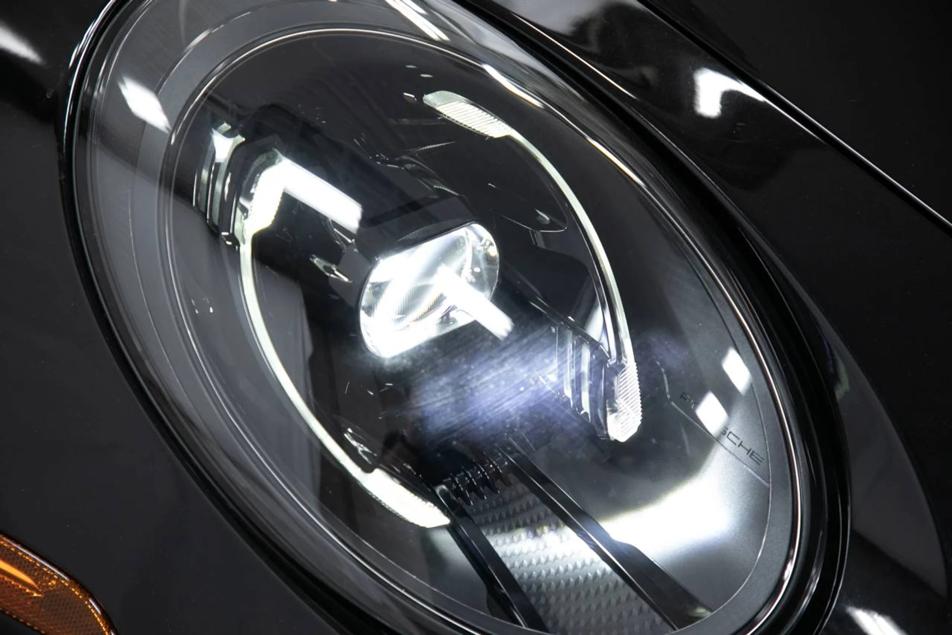 mph012_172016815_6eba45a721d98aab1128e69ec60e4339x_c95c55d194