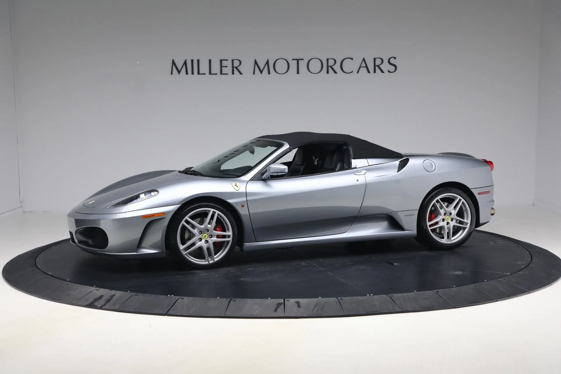 mph012_1720213938_Used_2005_Ferrari_F430_Spider_1771525257_f384efde7a