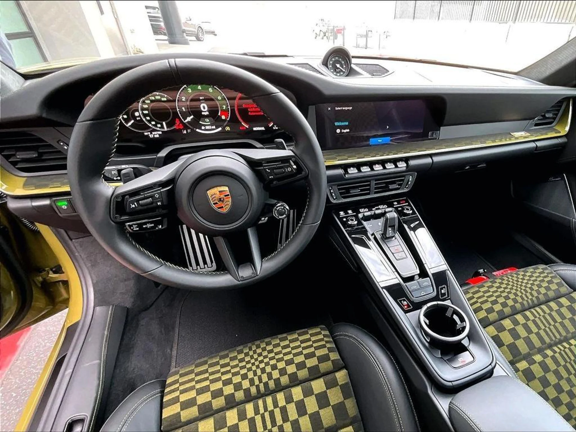 mph012_1725666042_Kz5_Nw5_Z_Hq_F0e_Gkk_K2a5_Ozh_LOA_Fc_9b447f5832