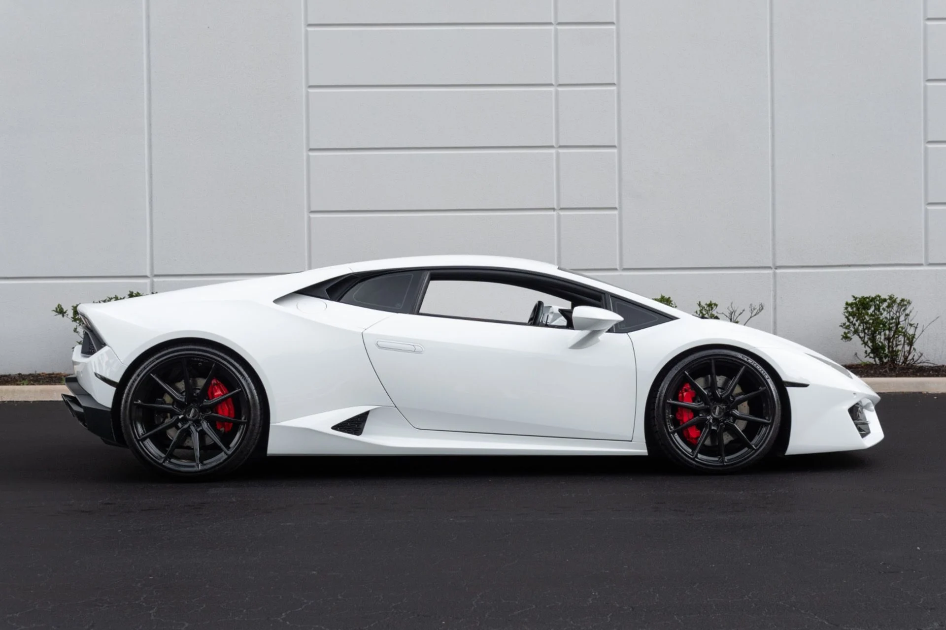 mph012_1726206891_Used_2016_Lamborghini_Huracan_LP_580_2_1778629872_2ba3341d8d