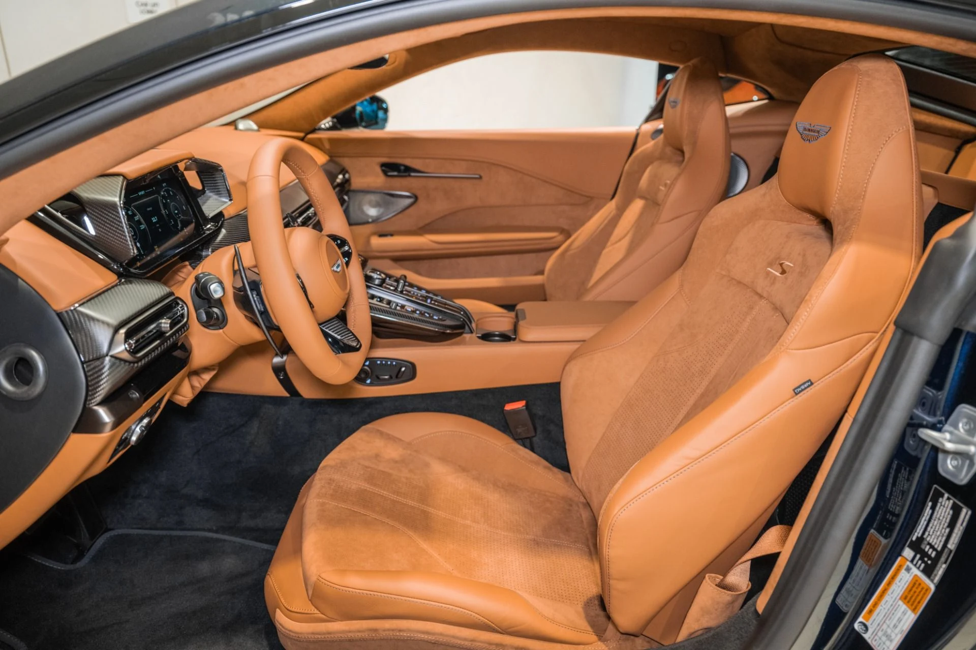 mph012_1726514520_New_2026_Aston_Martin_Vantage_S_1778078378_9729598e8c