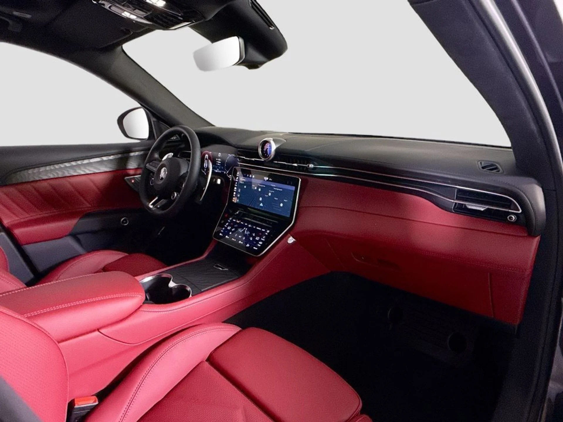 mph012_1729398545_new_2026_maserati_grecale_modenaawd_11350_23051140_14_1024_4c52eb8840