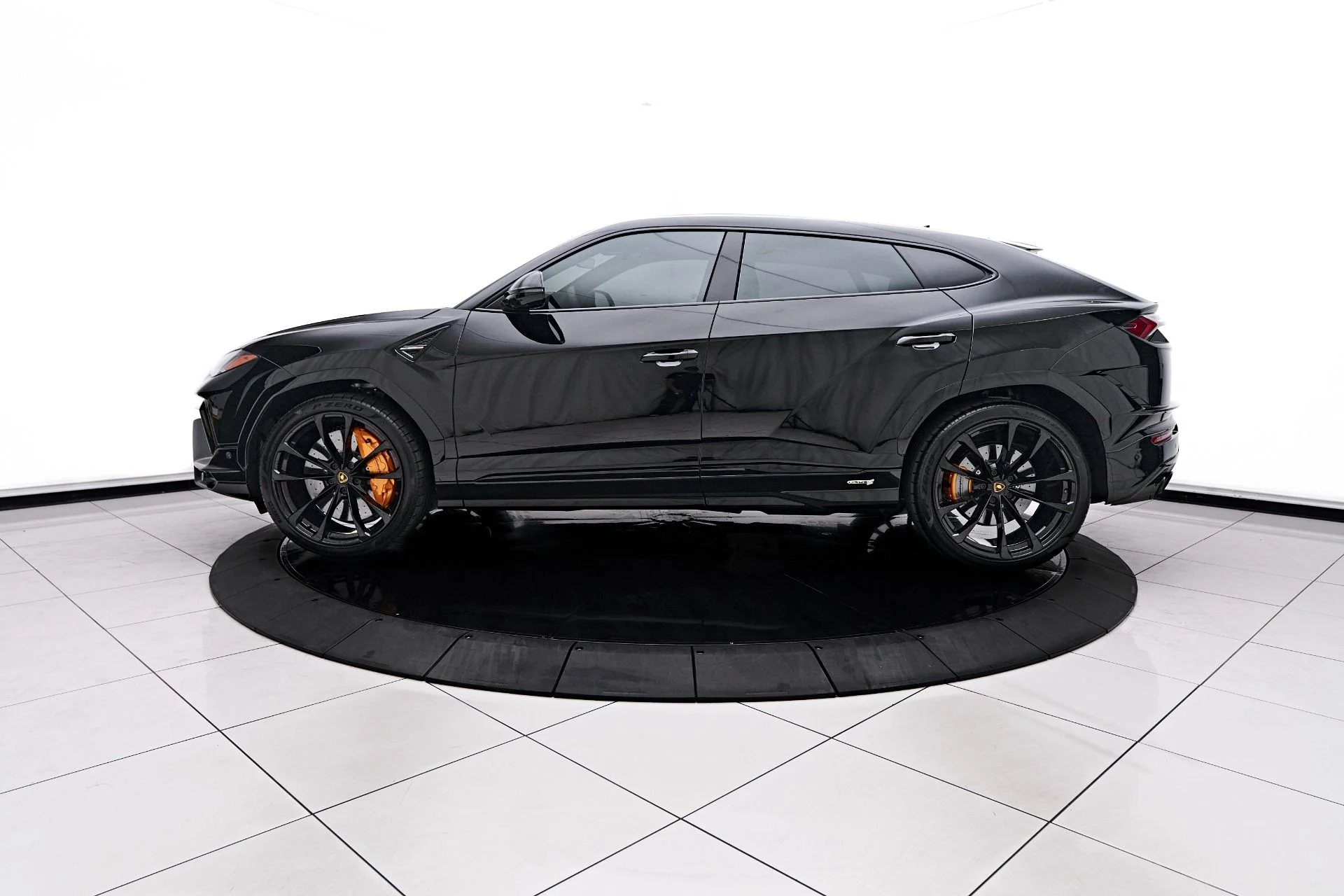 mph012_1731048886_Used_2024_Lamborghini_Urus_S_1759191664_f242c2824b