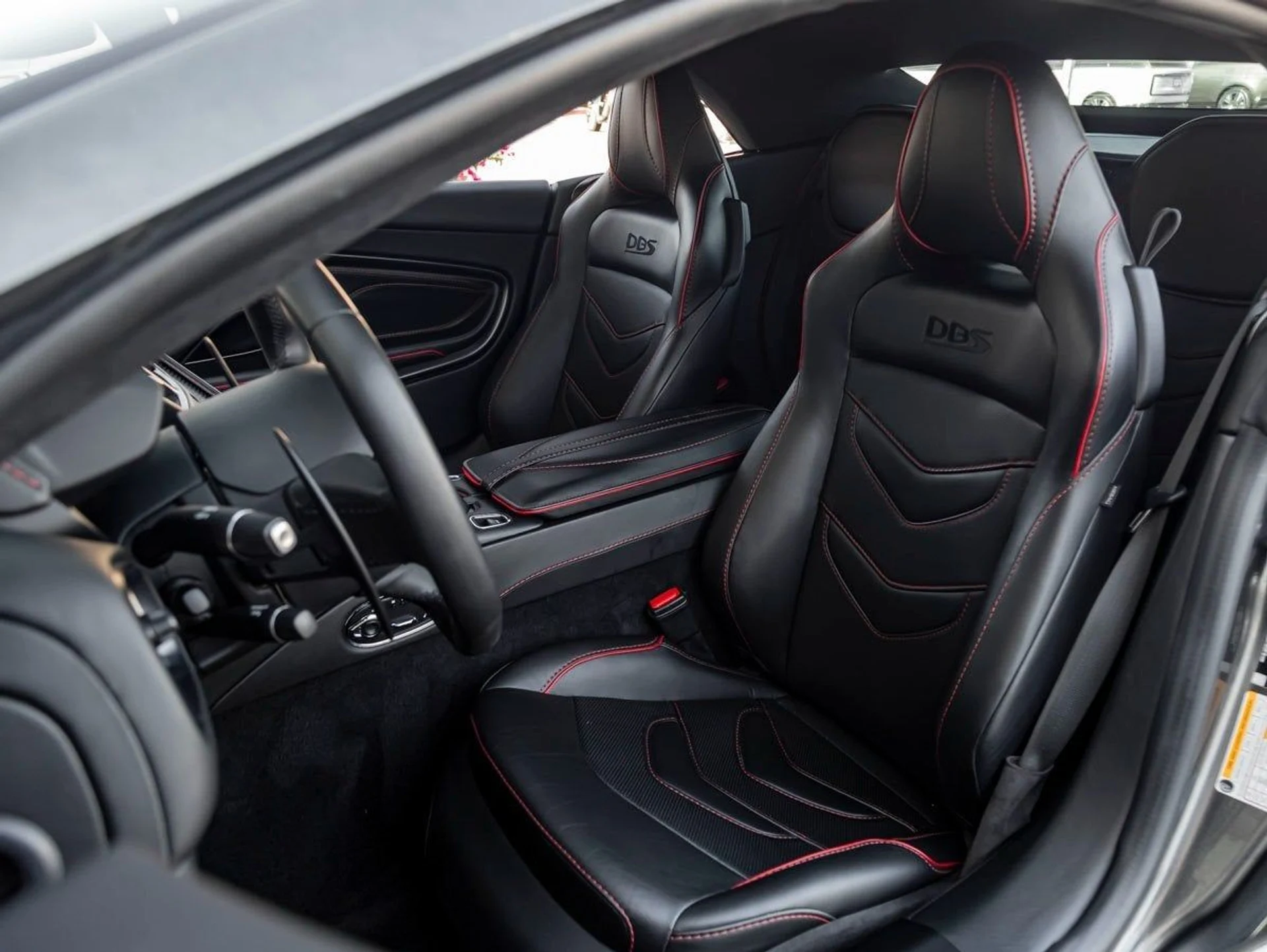 mph012_173681932_13_2557beae41