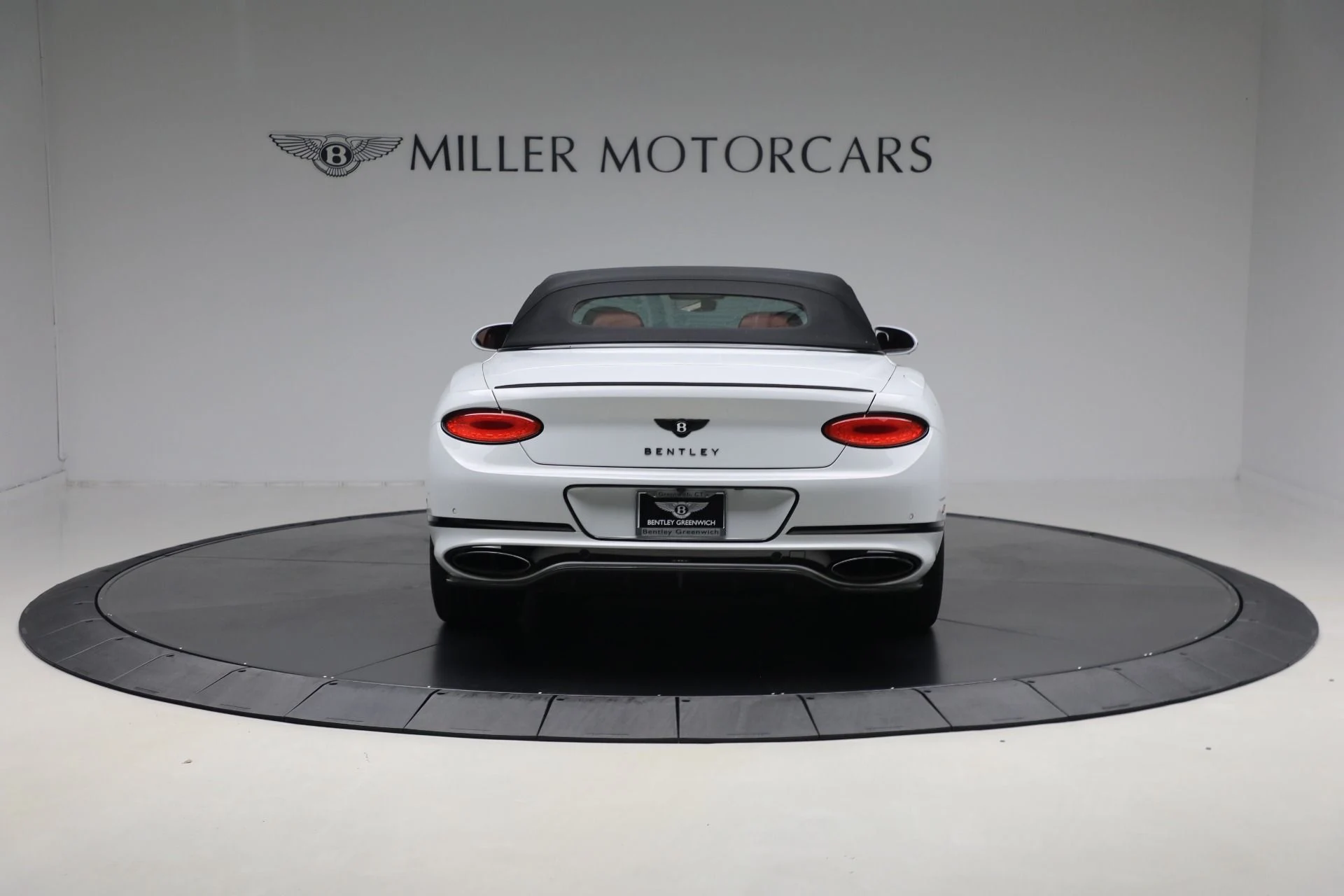 mph012_1738880441_Used_2022_Bentley_Continental_GTC_Speed_502e82987c