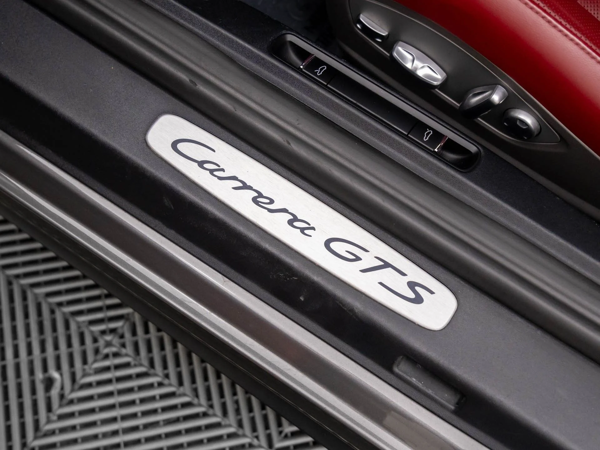 mph012_1739447522_567dc7e2ef226465432db44ffb85916bx_e321598587