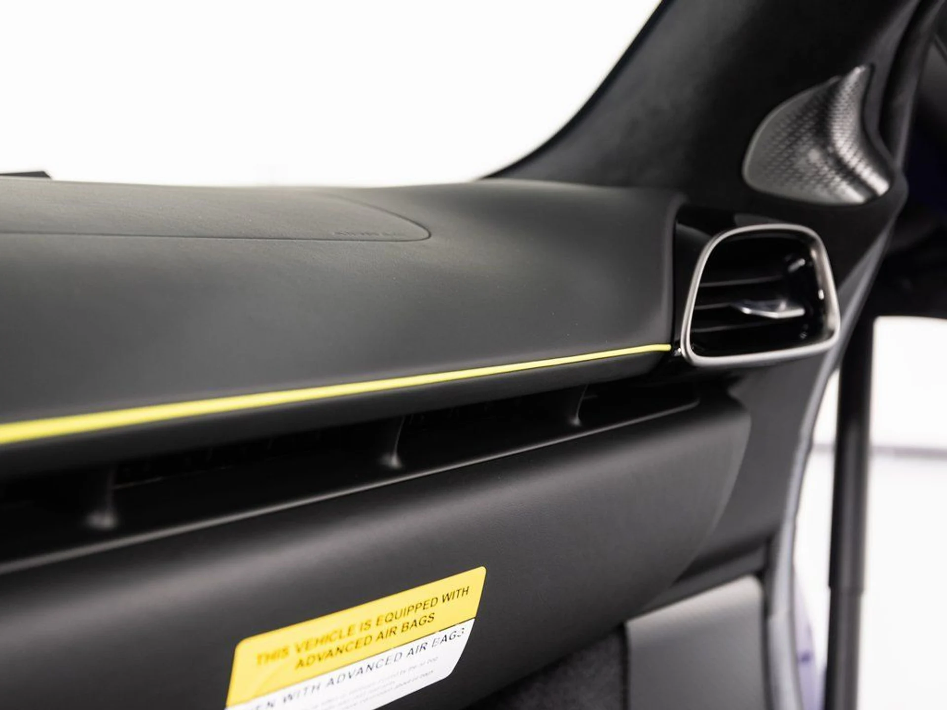 mph012_1743110143_ea451ff76b9e9c5469a3317c017f5dcex_30e4a8c6ee