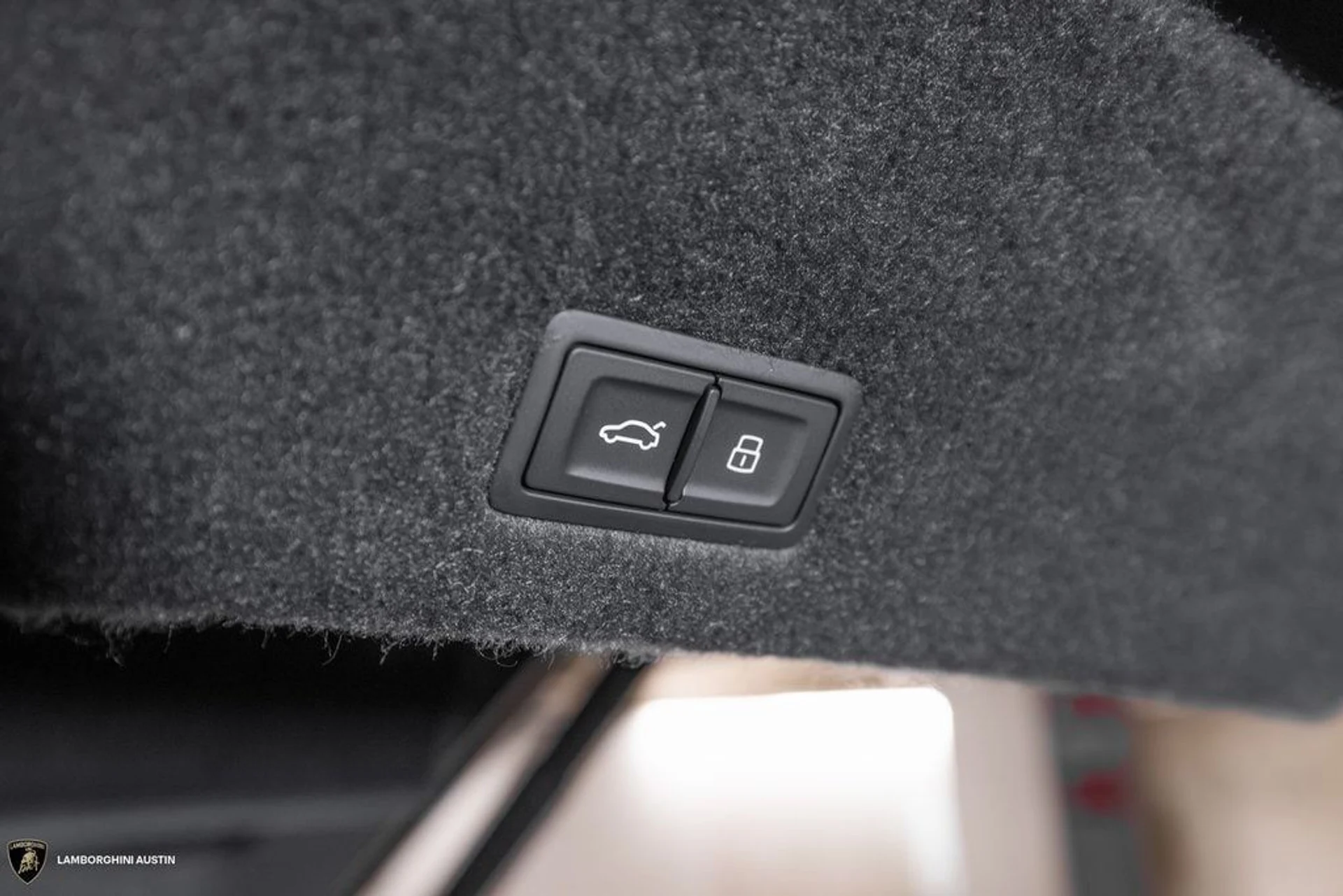 mph012_1744384458_0b08a1c9aee6d74bbbc27afae296a114x_a331d122a3