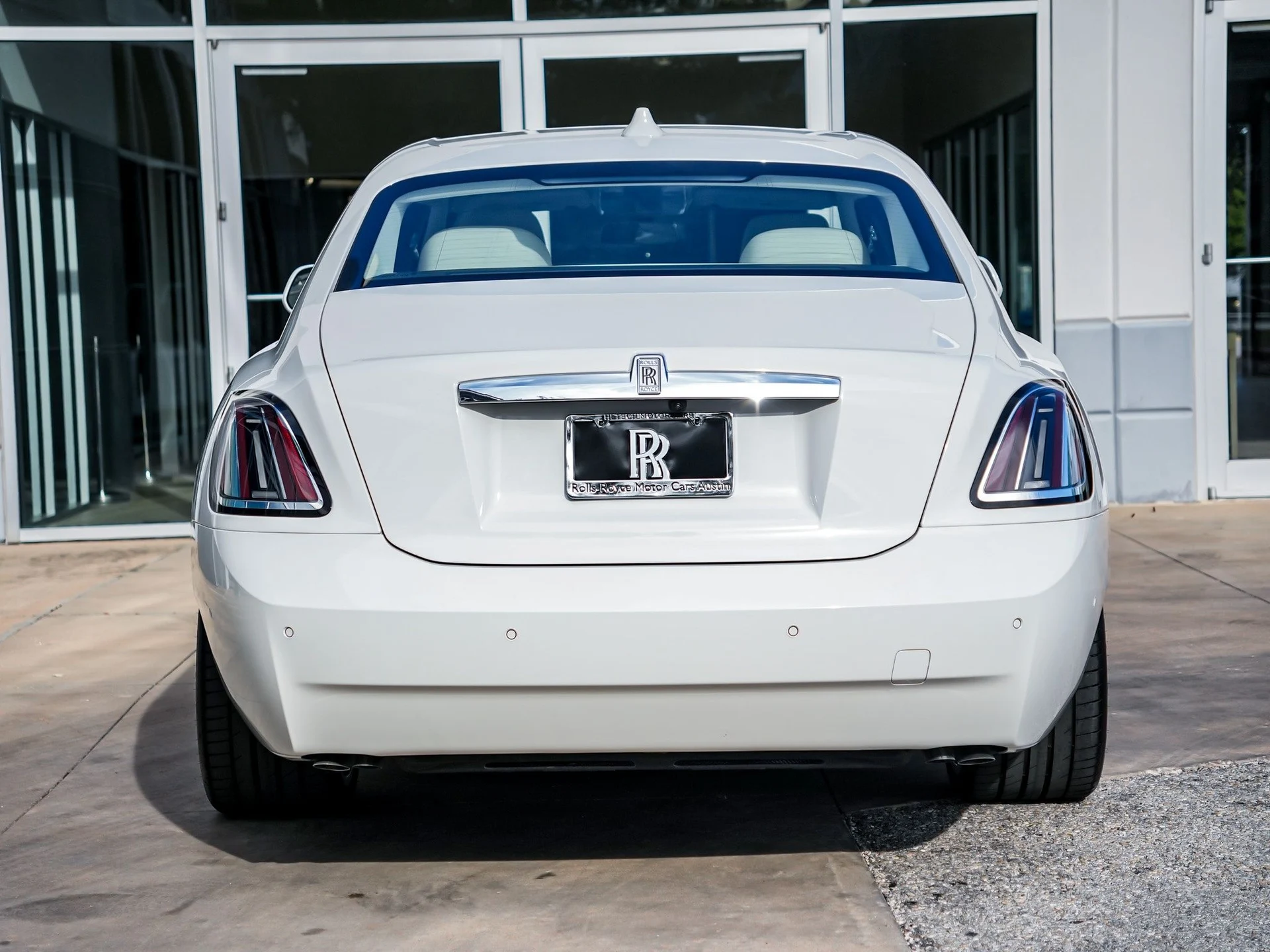 mph012_1748572643_Hi_Tech_Luxury_Imports_LLC_SCA_23_GZ_00_VU_236165_image_12_80b0a02b97