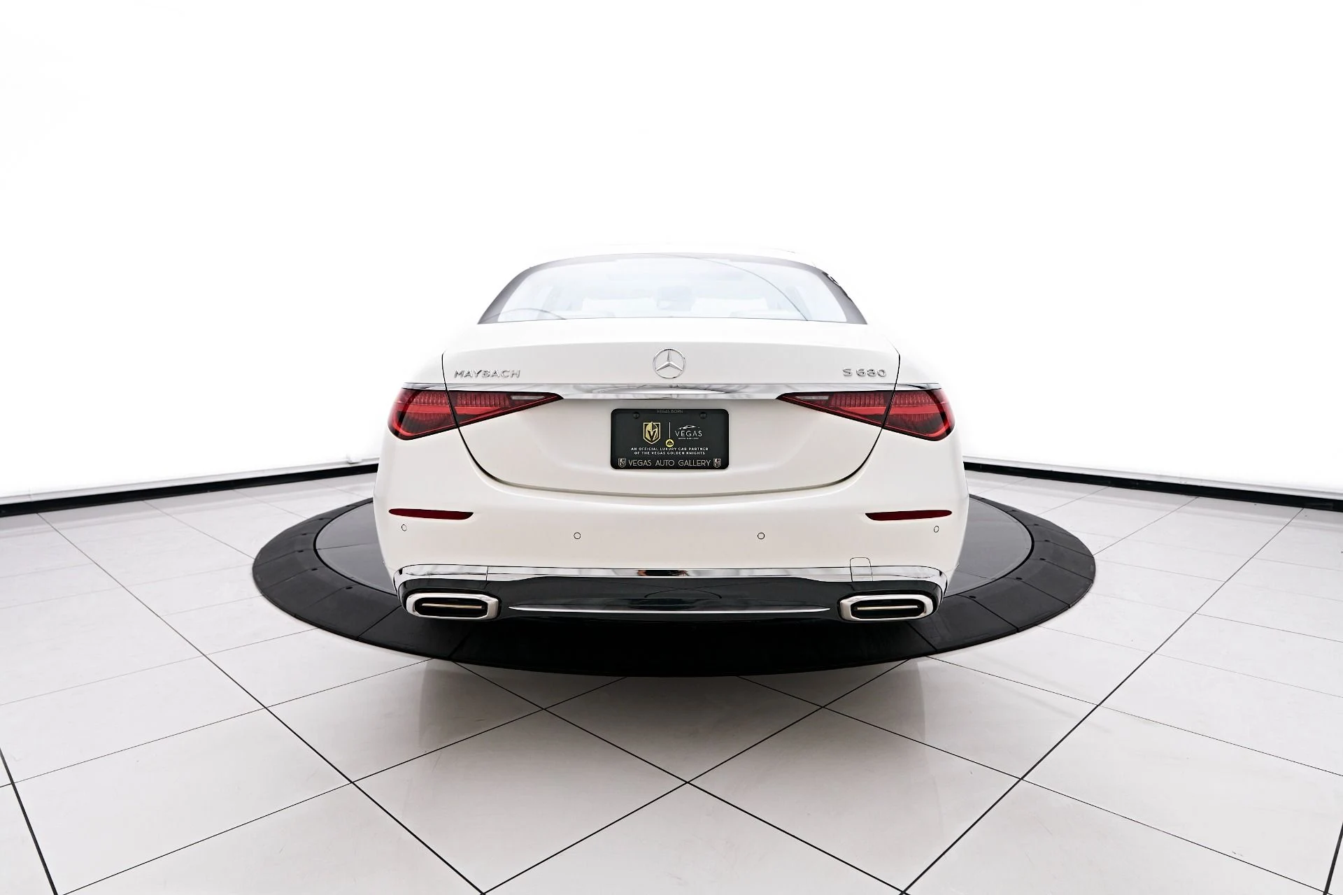 mph012_1754351540_Used_2023_Mercedes_Benz_S_Class_Maybach_S_680_1755991209_ef48487be2
