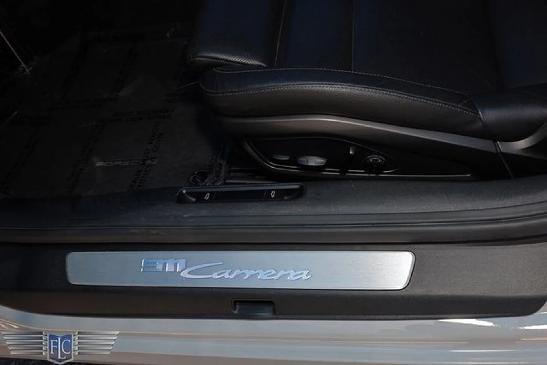 mph012_1763510428_used_2021_porsche_911_carreracabriolet_6305_23052767_17_640_5a0b6a55fc