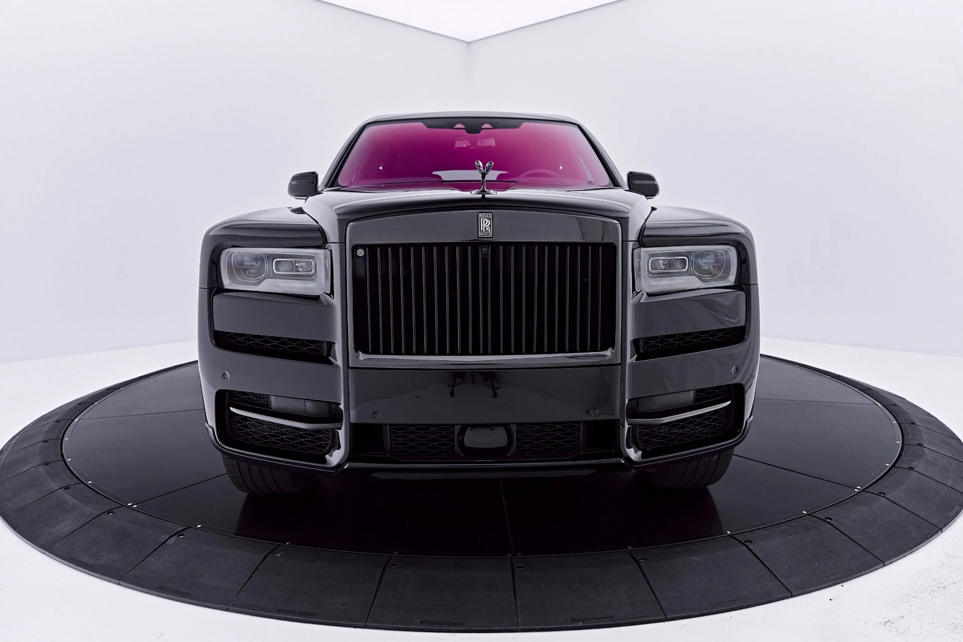 mph012_176518748_Used_2024_Rolls_Royce_Cullinan_Black_Badge_1784335843_017e491656