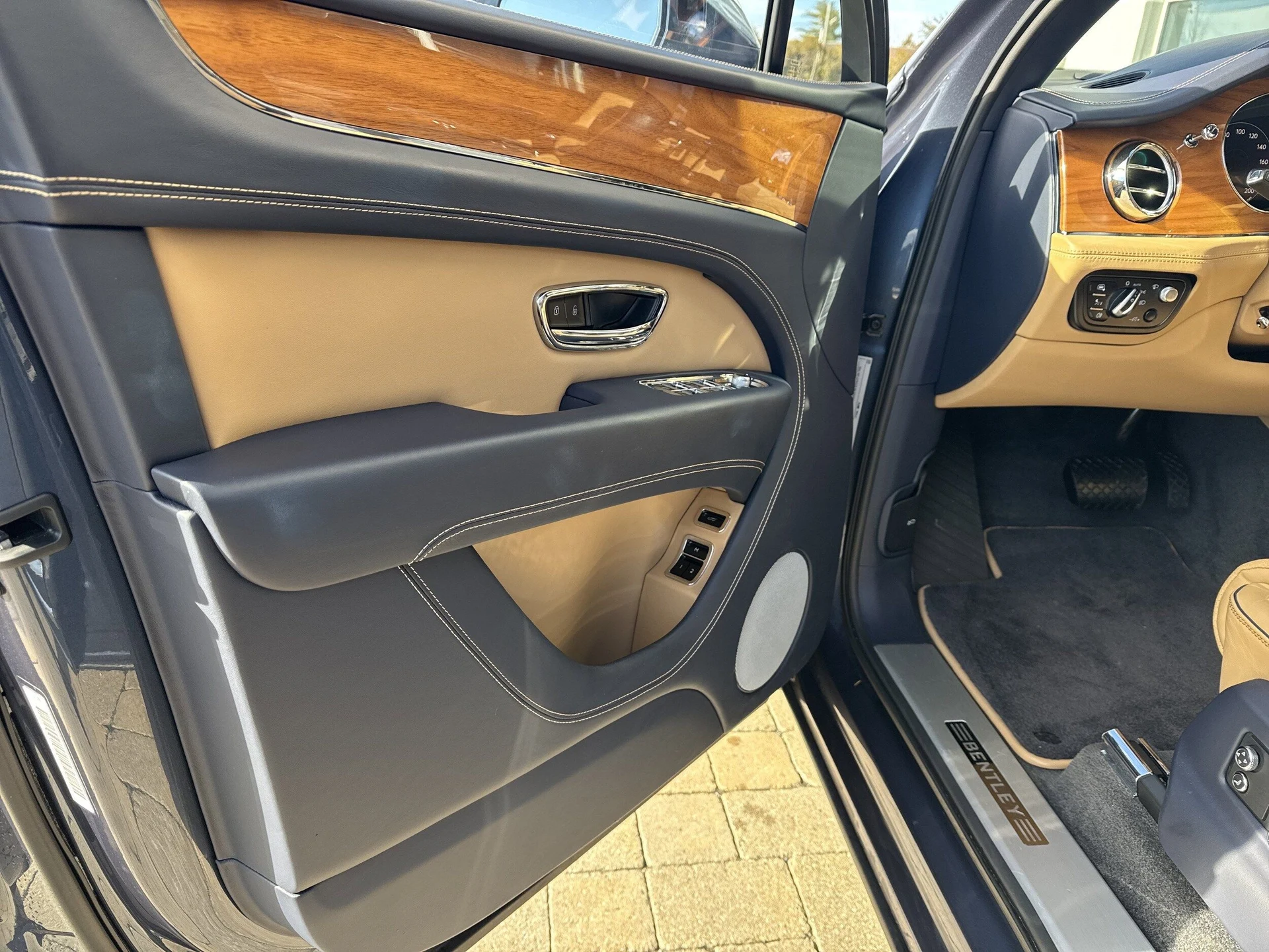 mph012_1769845153_3a8384982aa20b2ee8e8ec53d9d99d01x_02bf6b9c72