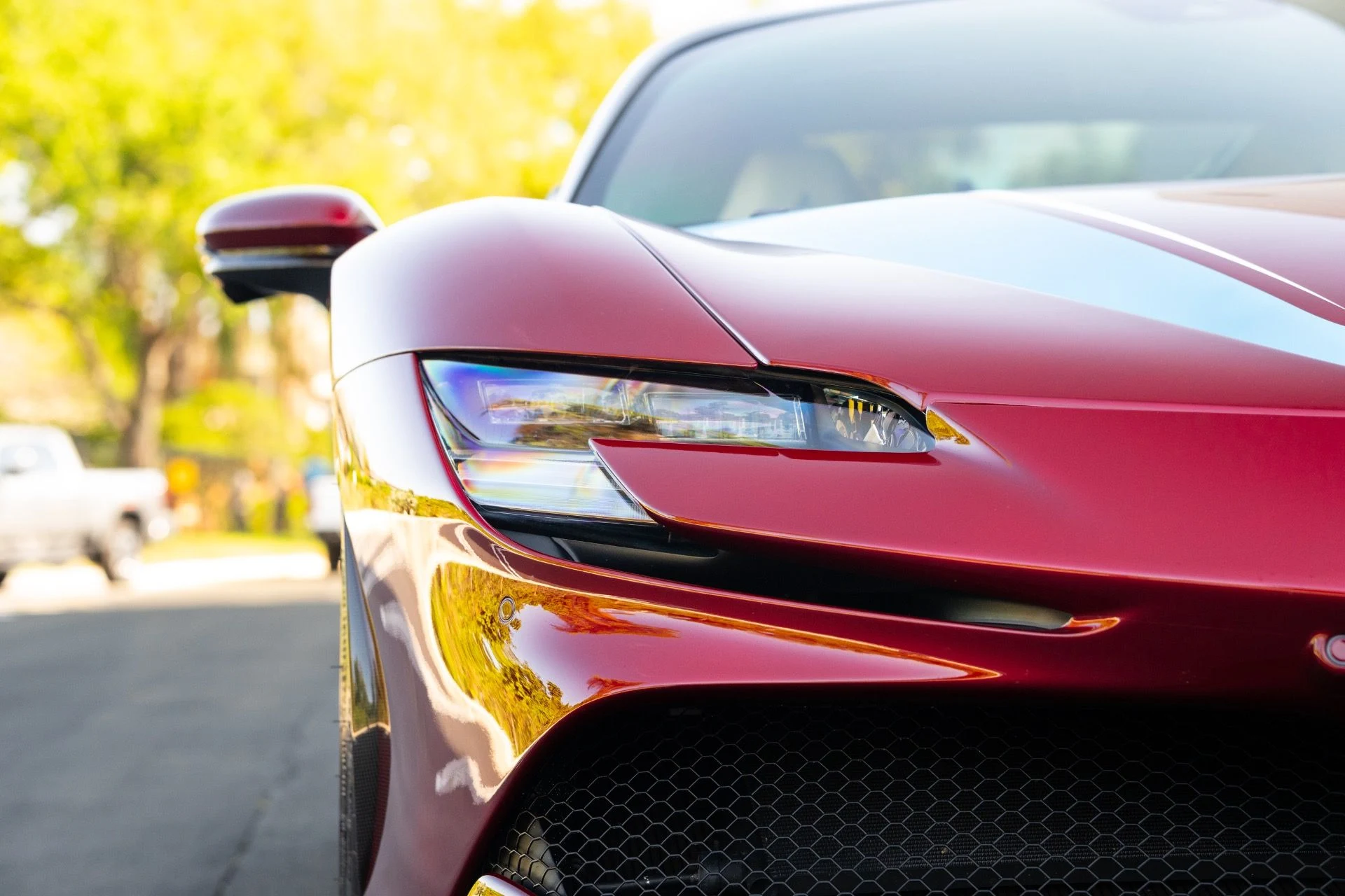 mph012_178285357_Used_2024_Ferrari_SF_90_Spider_1774456921_d729535044