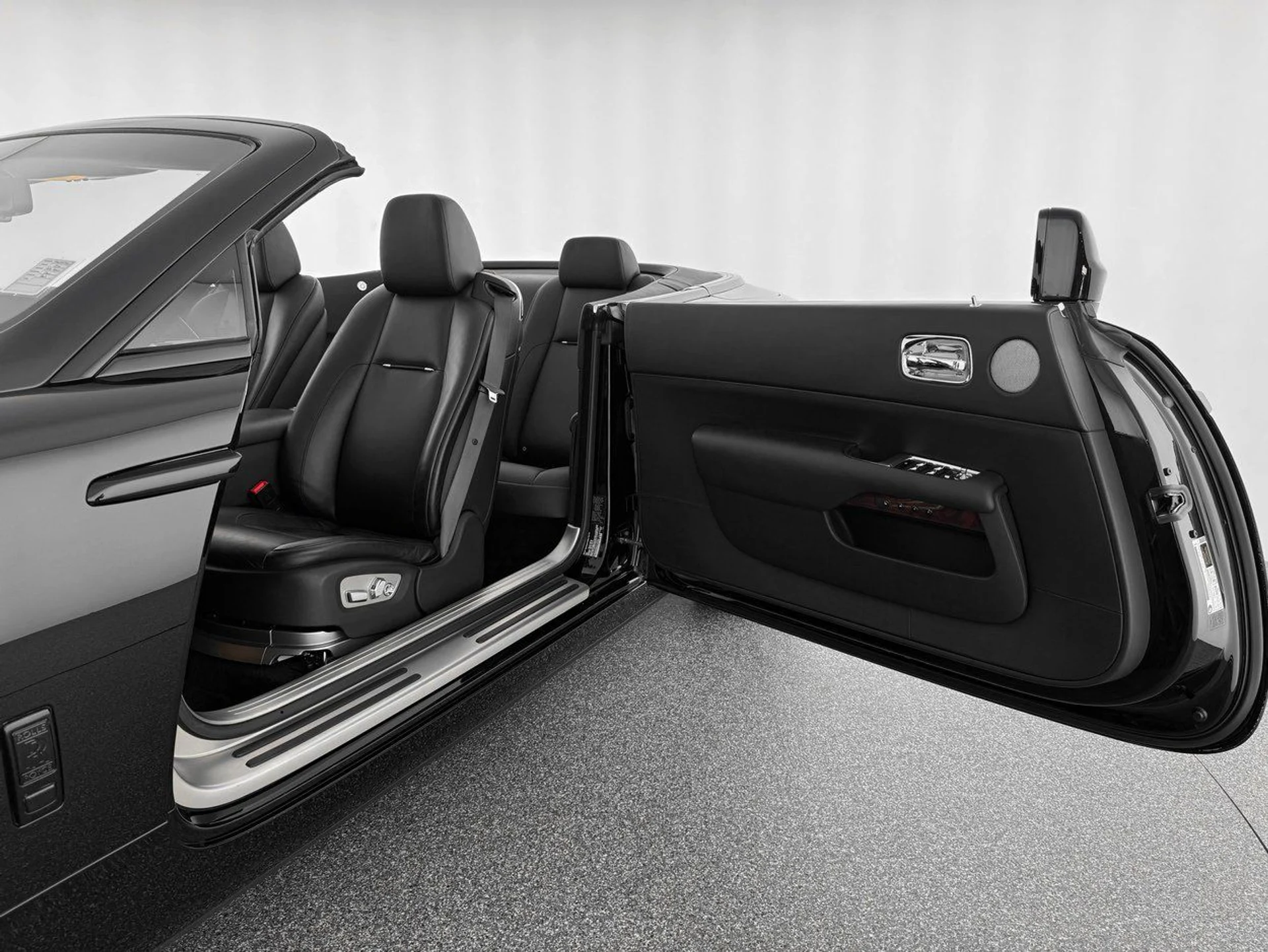 mph012_1791760851_c551bbb53b273548b2b440e9e1649ea1x_f7b656067c