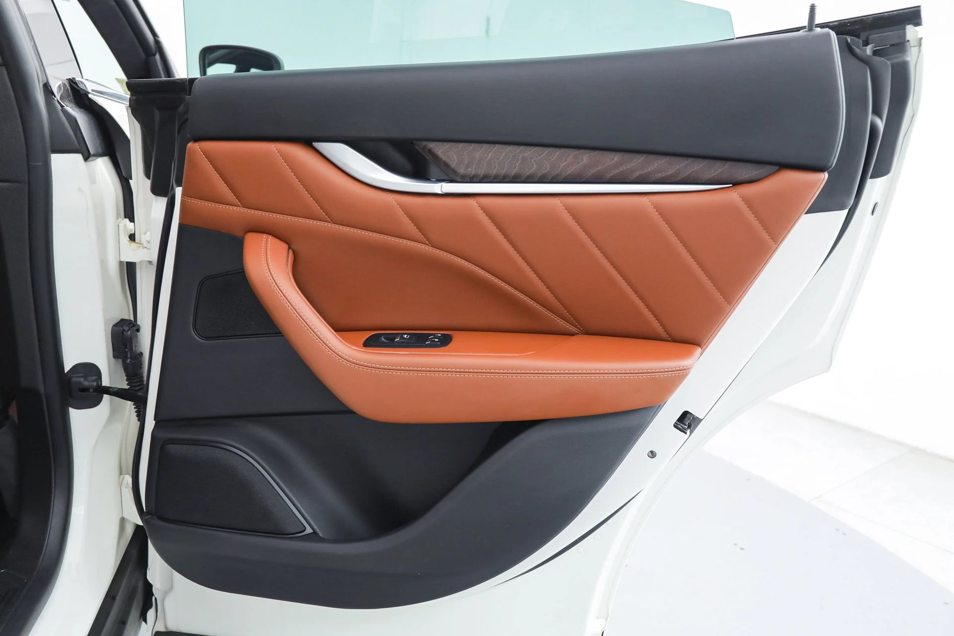 mph012_1793685960_7e561926a3dd1910e447e1c066c285f9_c065401312