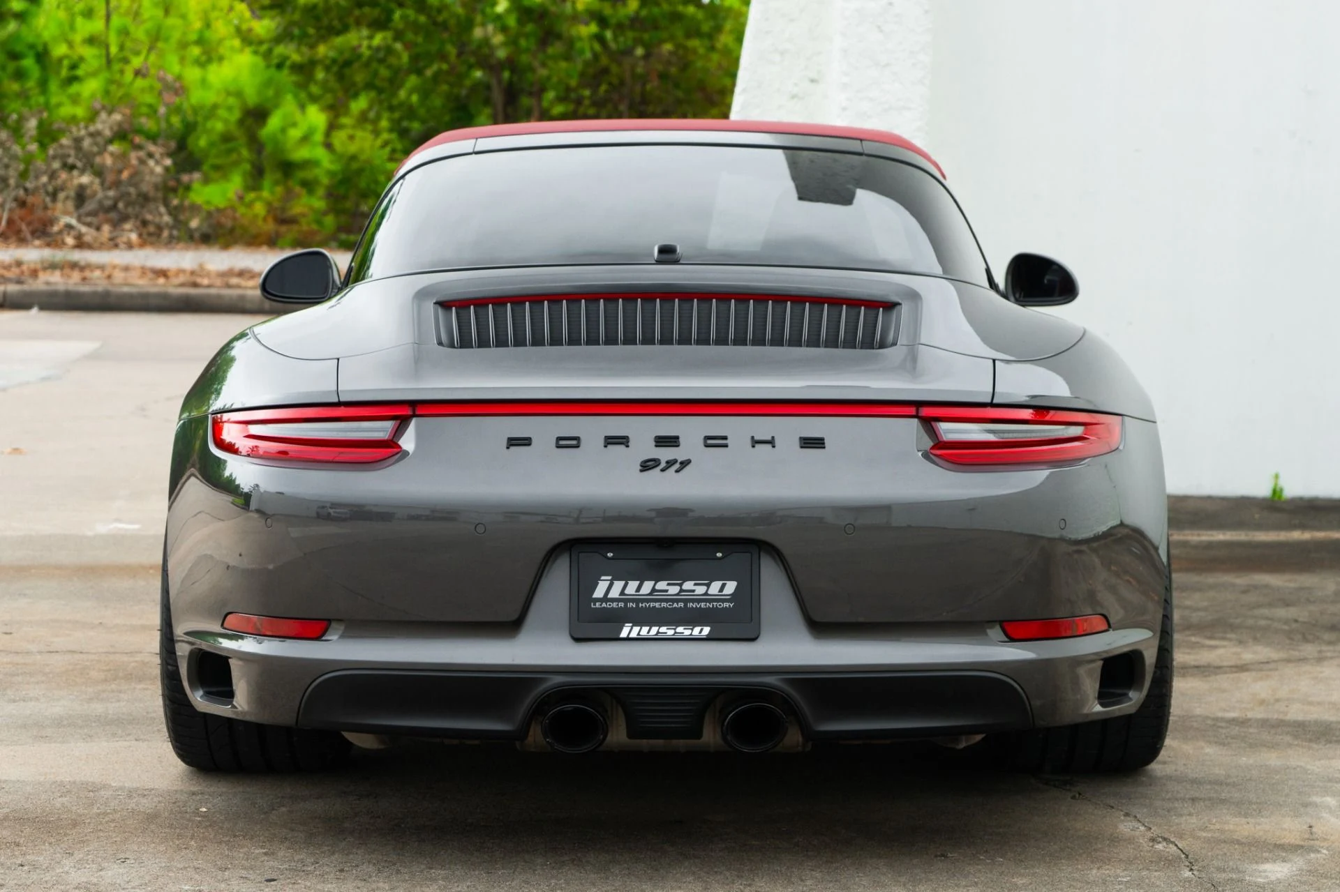 mph012_1800434345_Used_2017_Porsche_911_Targa_4_S_1788300872_f8c32d7c9c